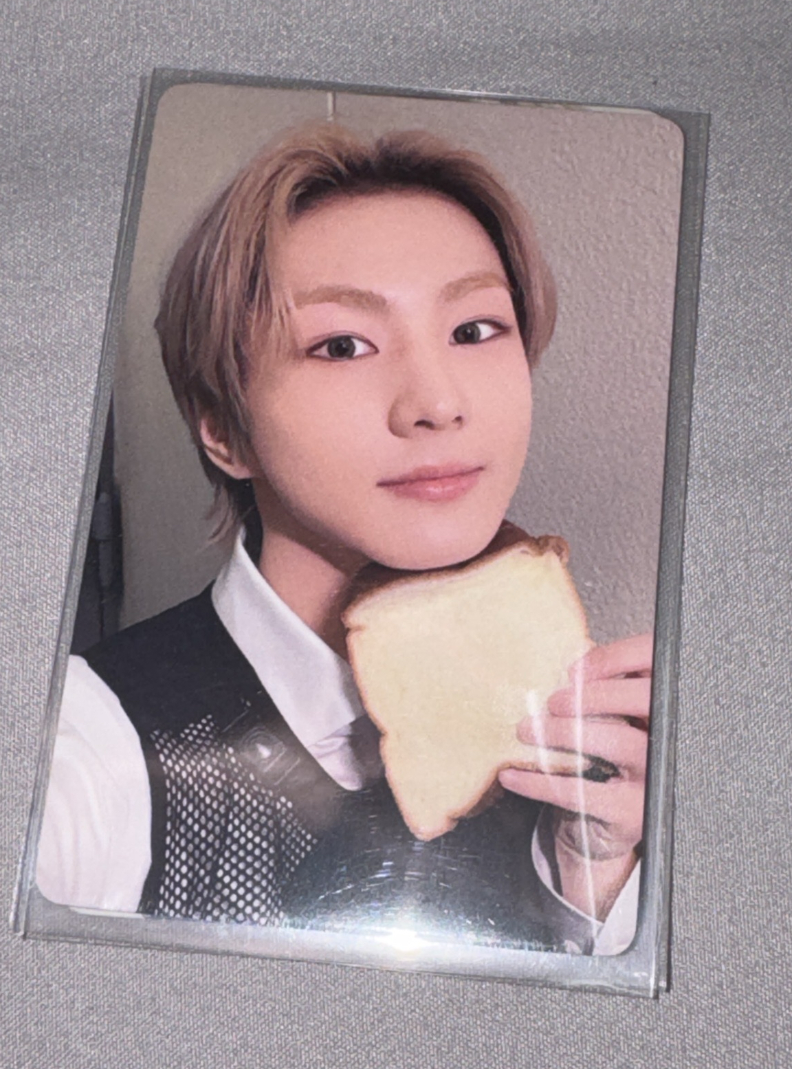 正二後續 yzy 4.0 特典卡 