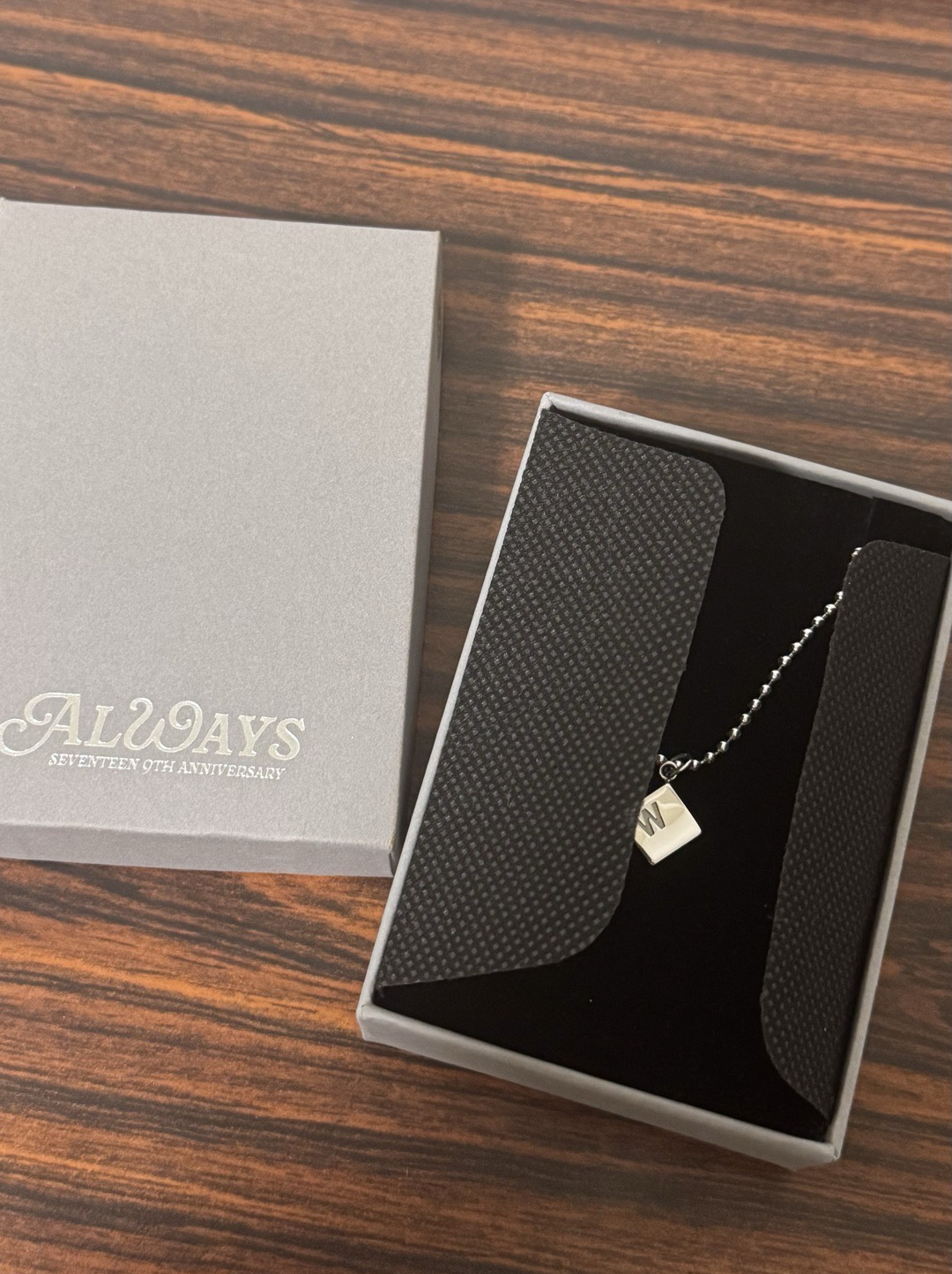 SEVENTEEN 九週年項鍊 圓佑（無卡）