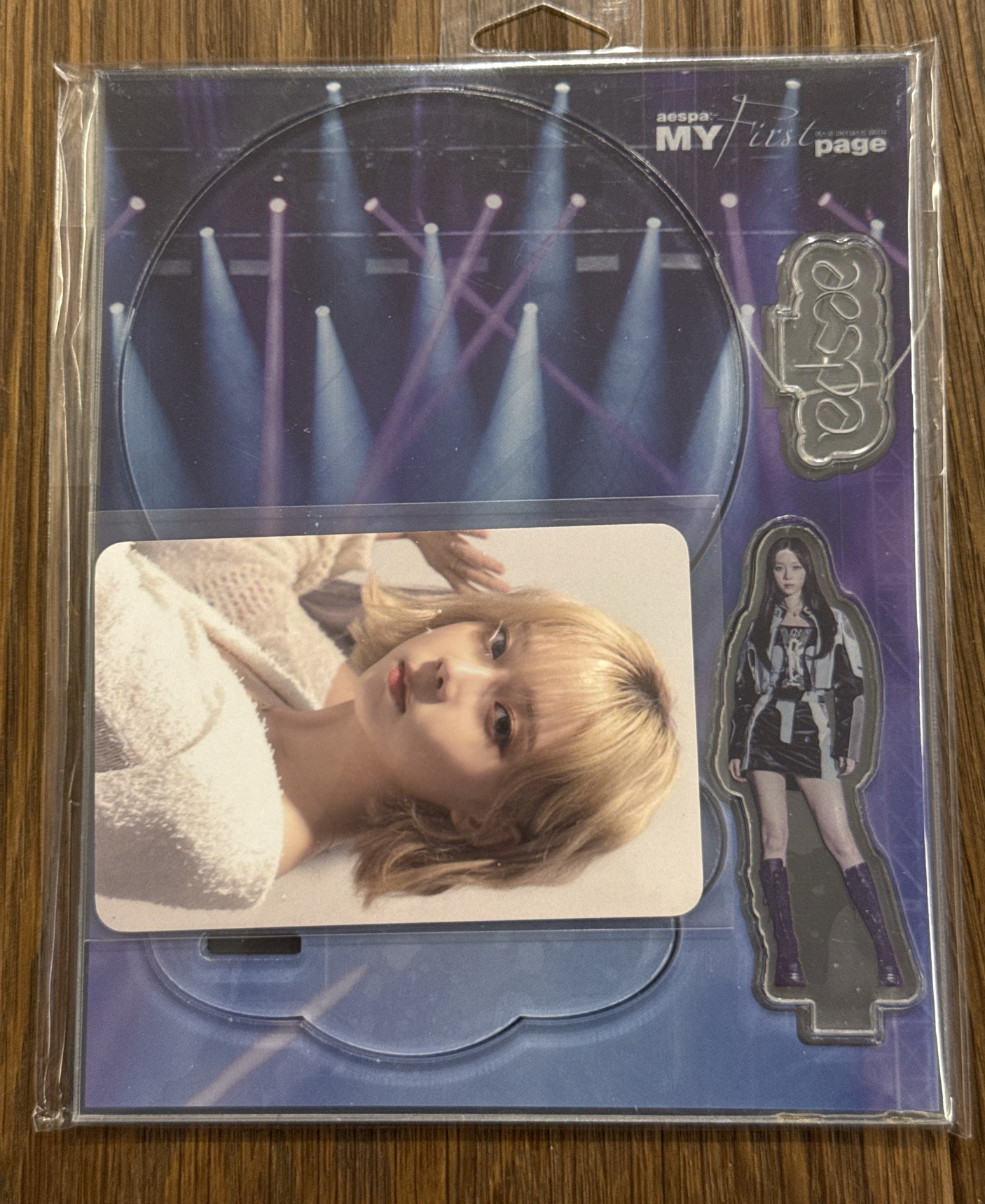 my first page立牌 全新未拆冬