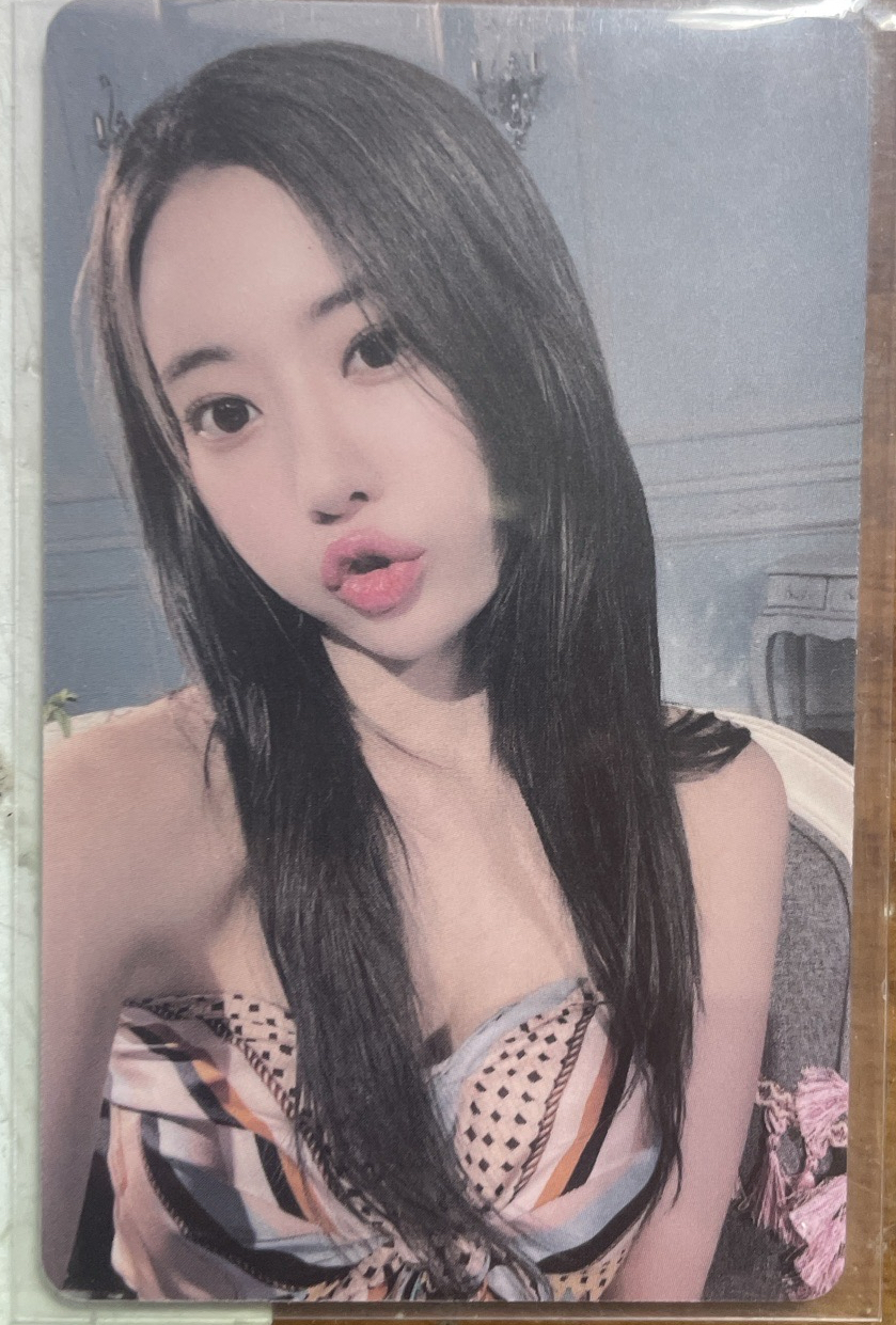 LE SSERAFIM宮脇咲良 FEARLESS pst 幸運卡 釜山線下
