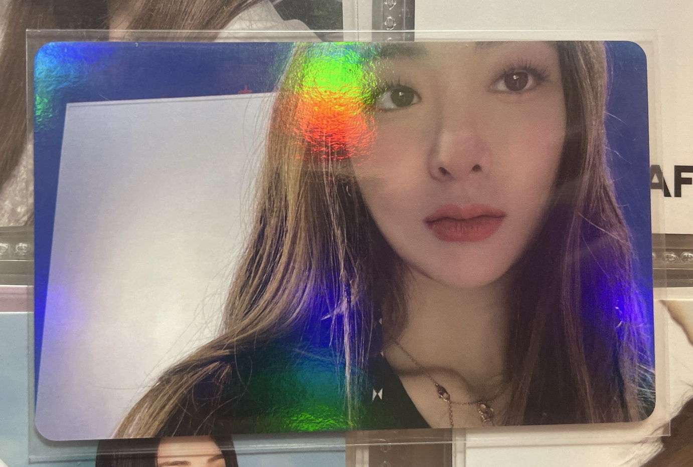 LE SSERAFIM 許允真FEARLESS wvs 特典卡 閃卡特典