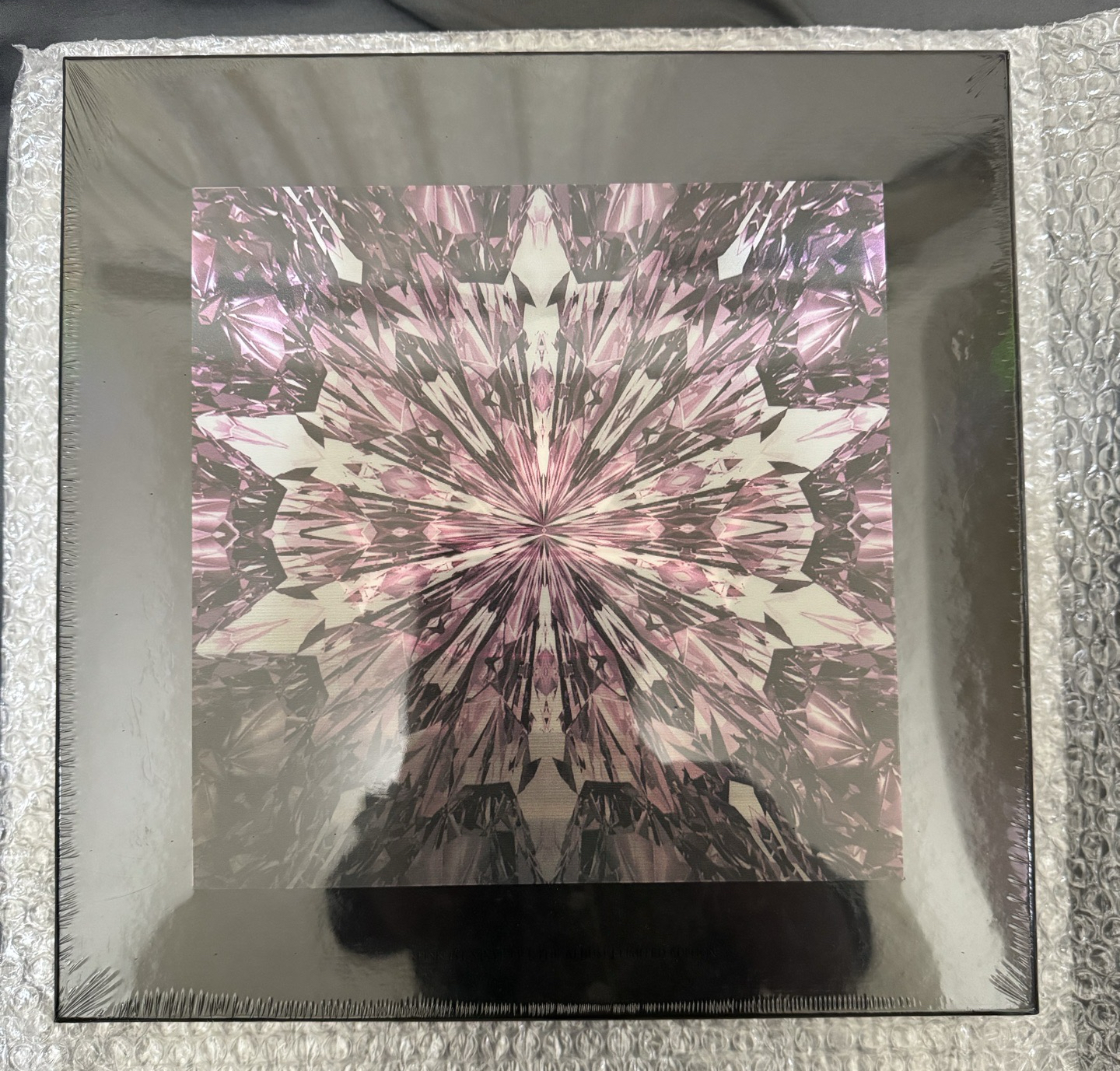 THE ALBUM 黑膠 全球限量18888 