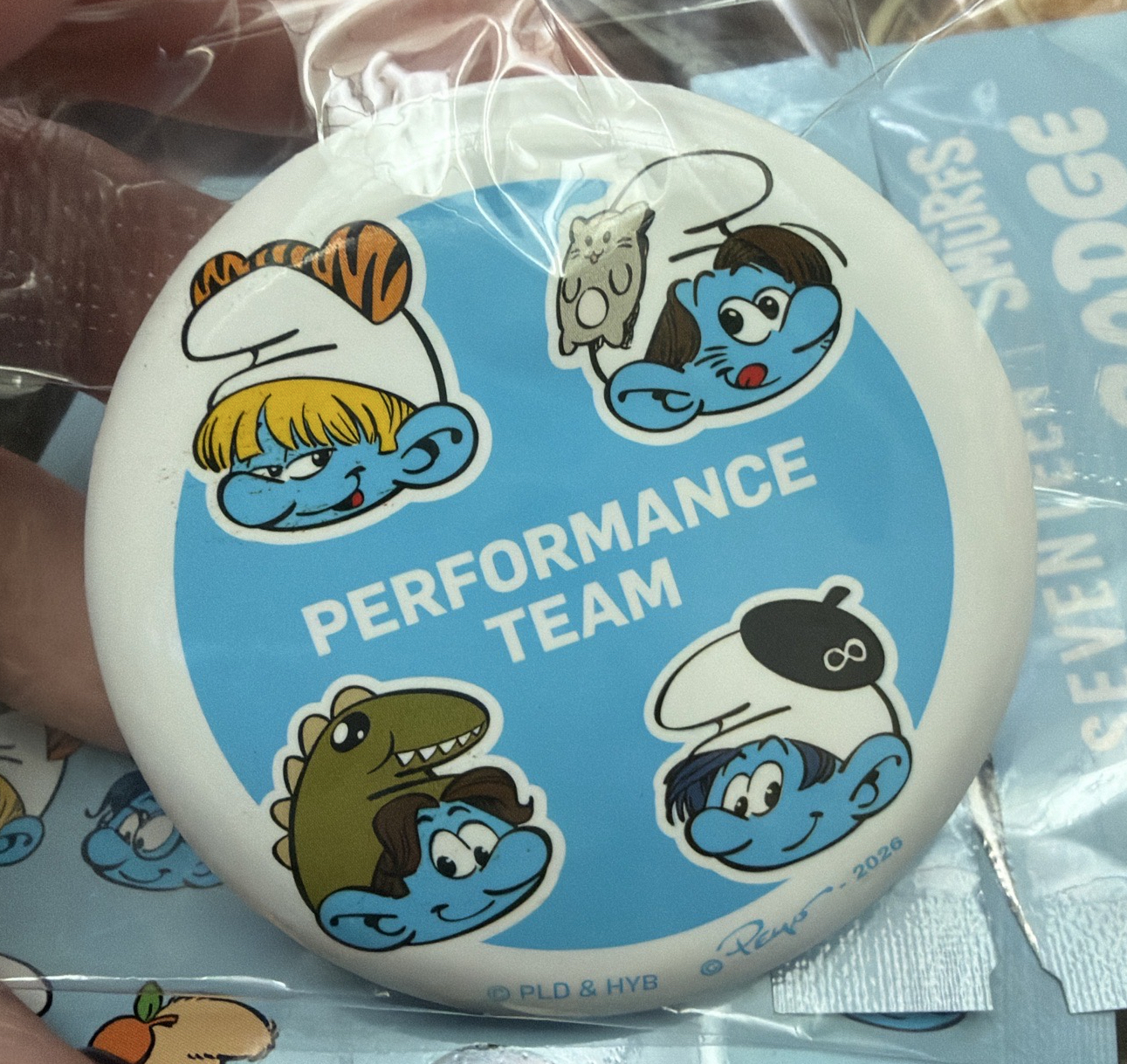 藍色小精靈徽章 婆隊大頭