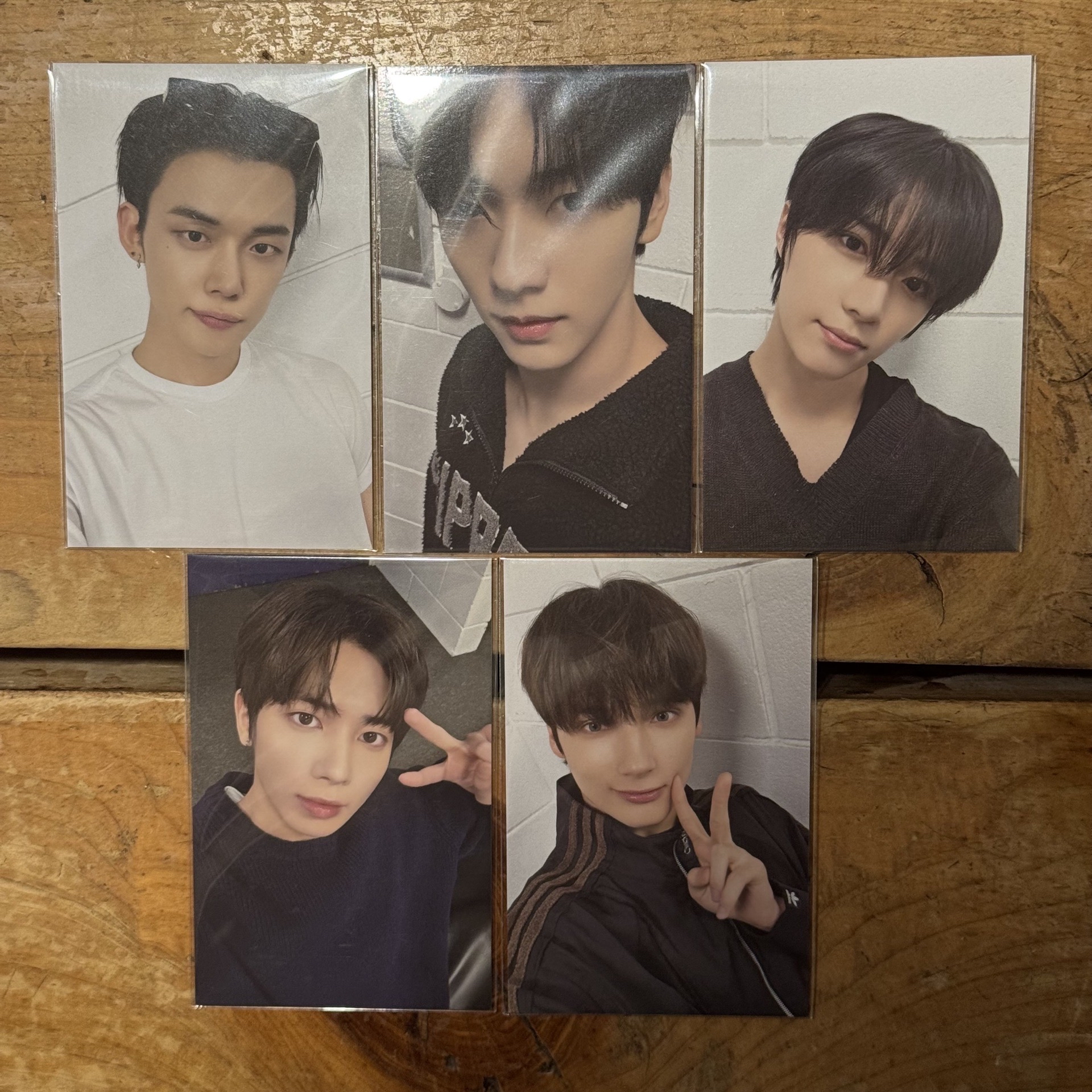 尋找moa 線下滿額卡 綠色卡背