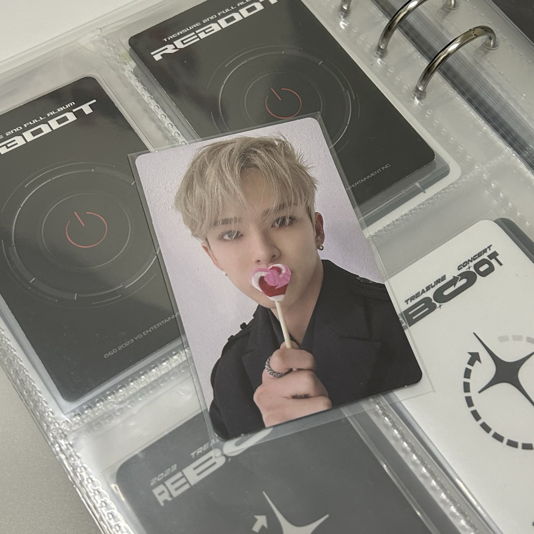 TREASURE Asahi給你愛心棒棒糖🍭