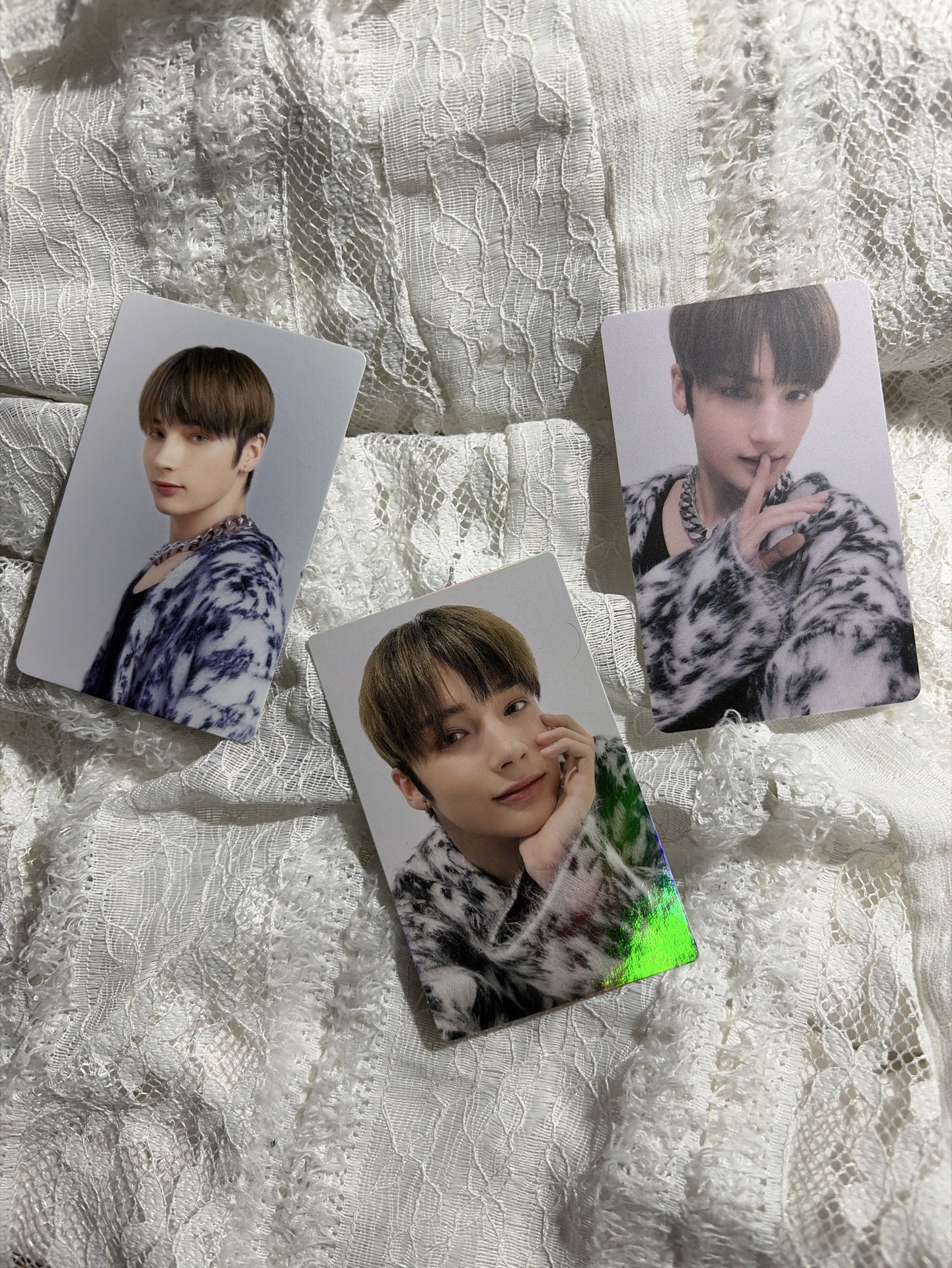 休寧凱GBGB同造型 綁出