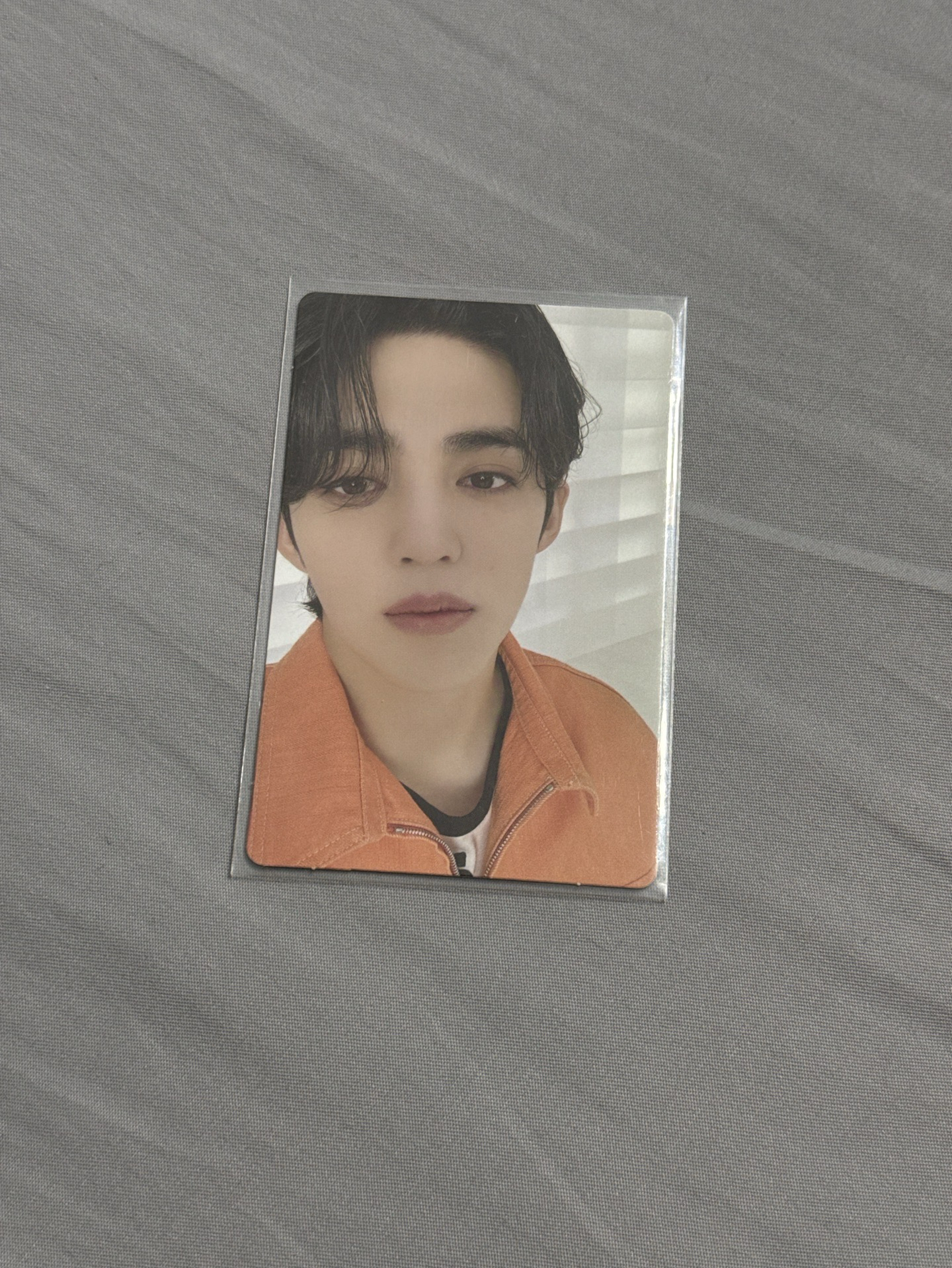 FOLLOW 隨機自拍卡哲