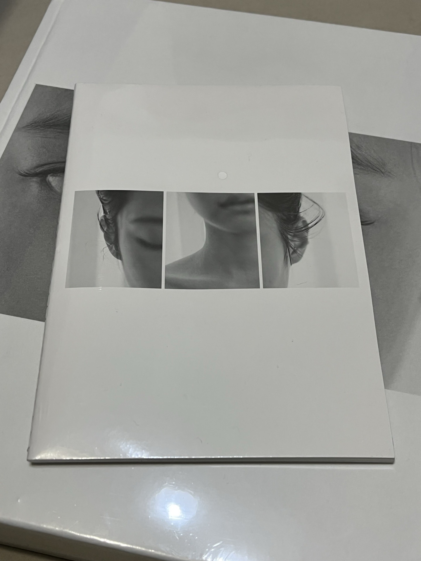 J2NNI5 Mini Photozine 迷你寫真