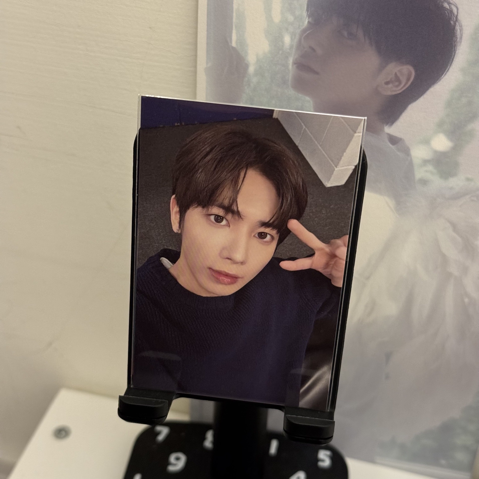 TXT 快閃店太顯滿額小卡