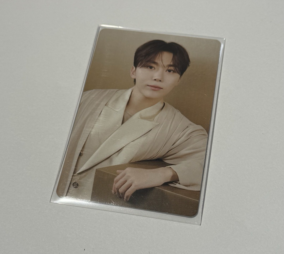 🩷RIGHT HERE 粉底液寛🍊