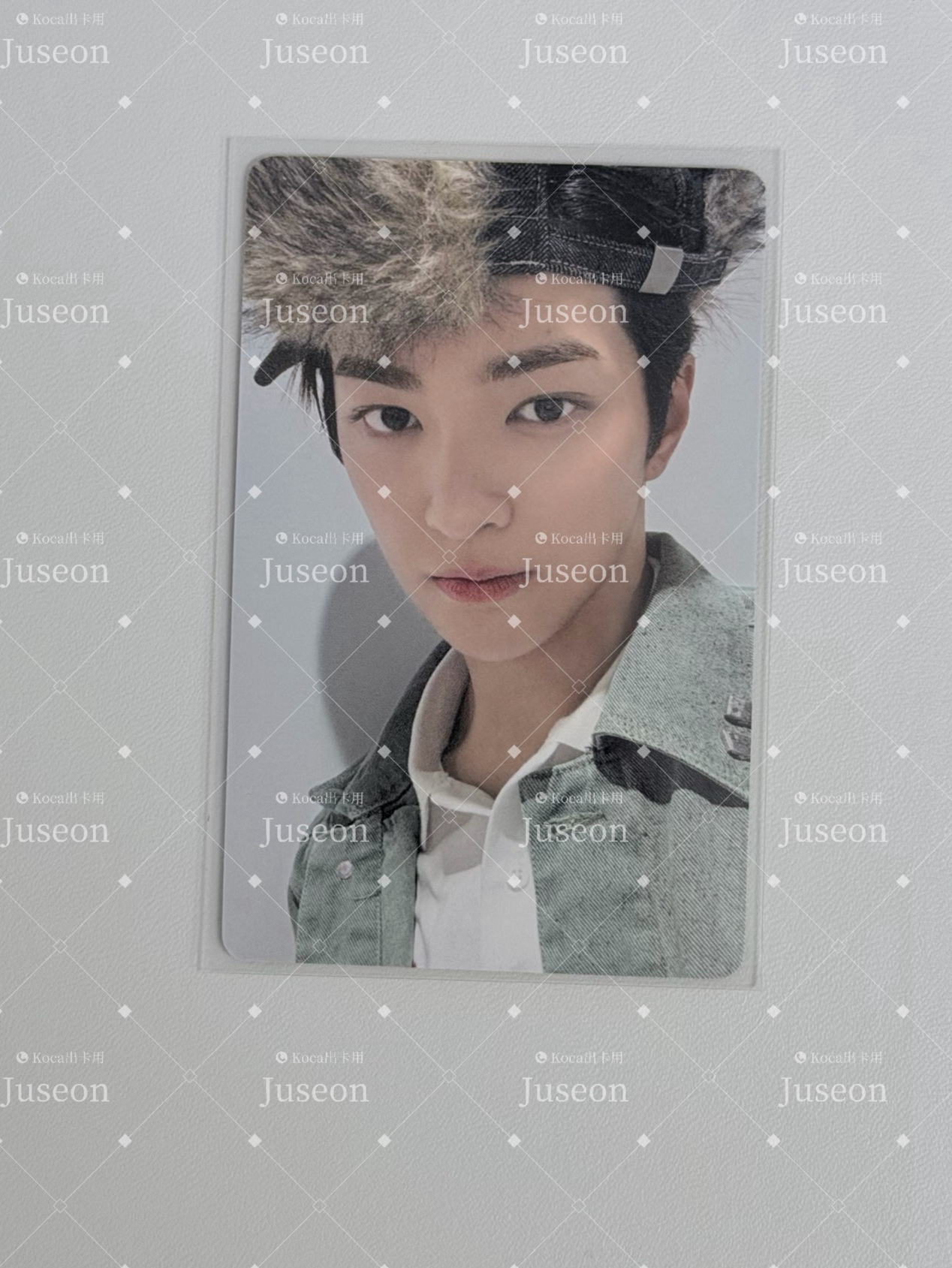 Cortis yzy4.0幸運卡 安