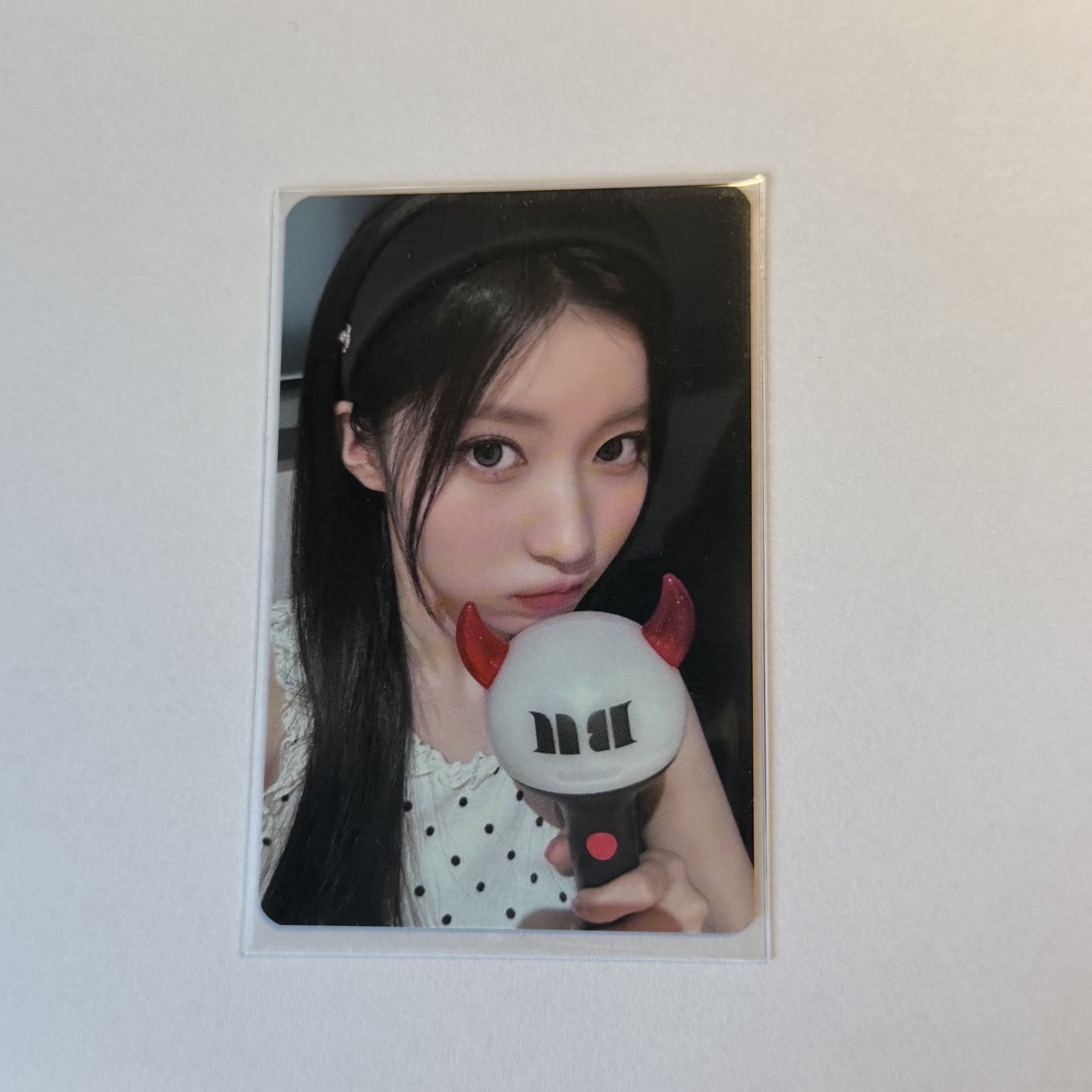 🪨 - BABYMONSTER ASA 手燈卡