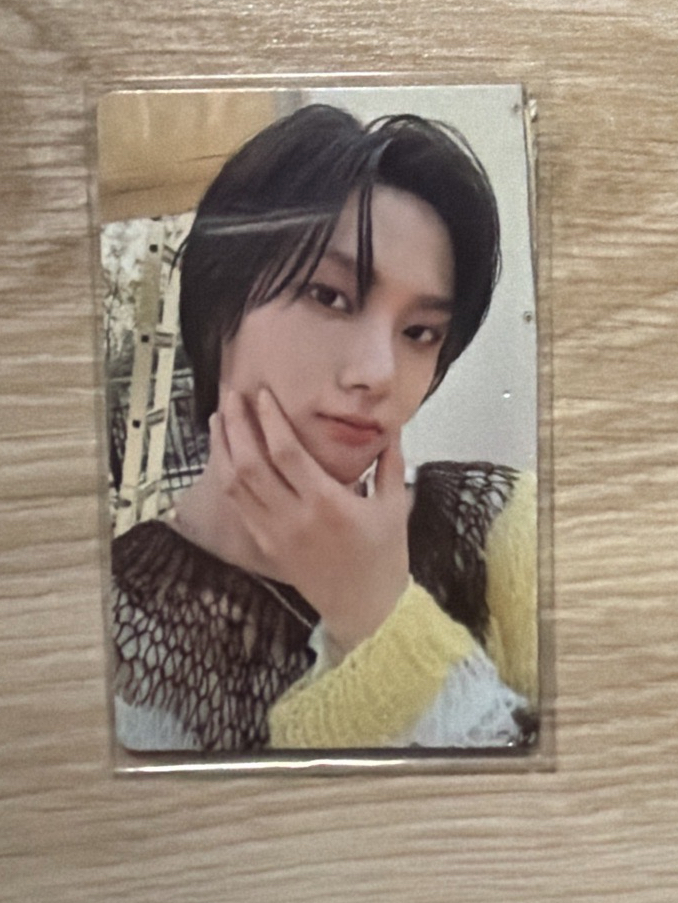 WHY.. 專輯卡 Dazed ver.