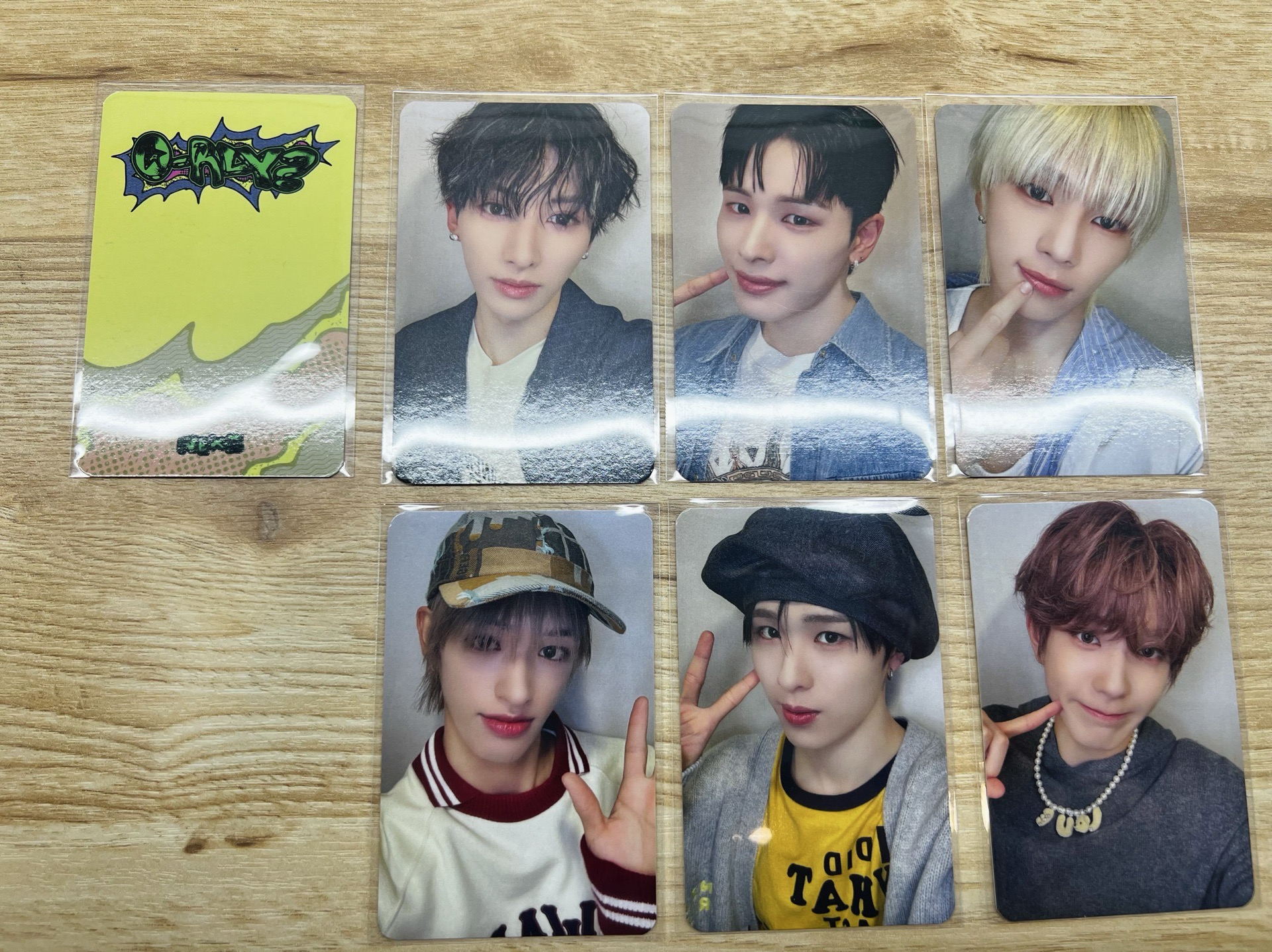 迷二SW線下3.0合照會 簽售卡