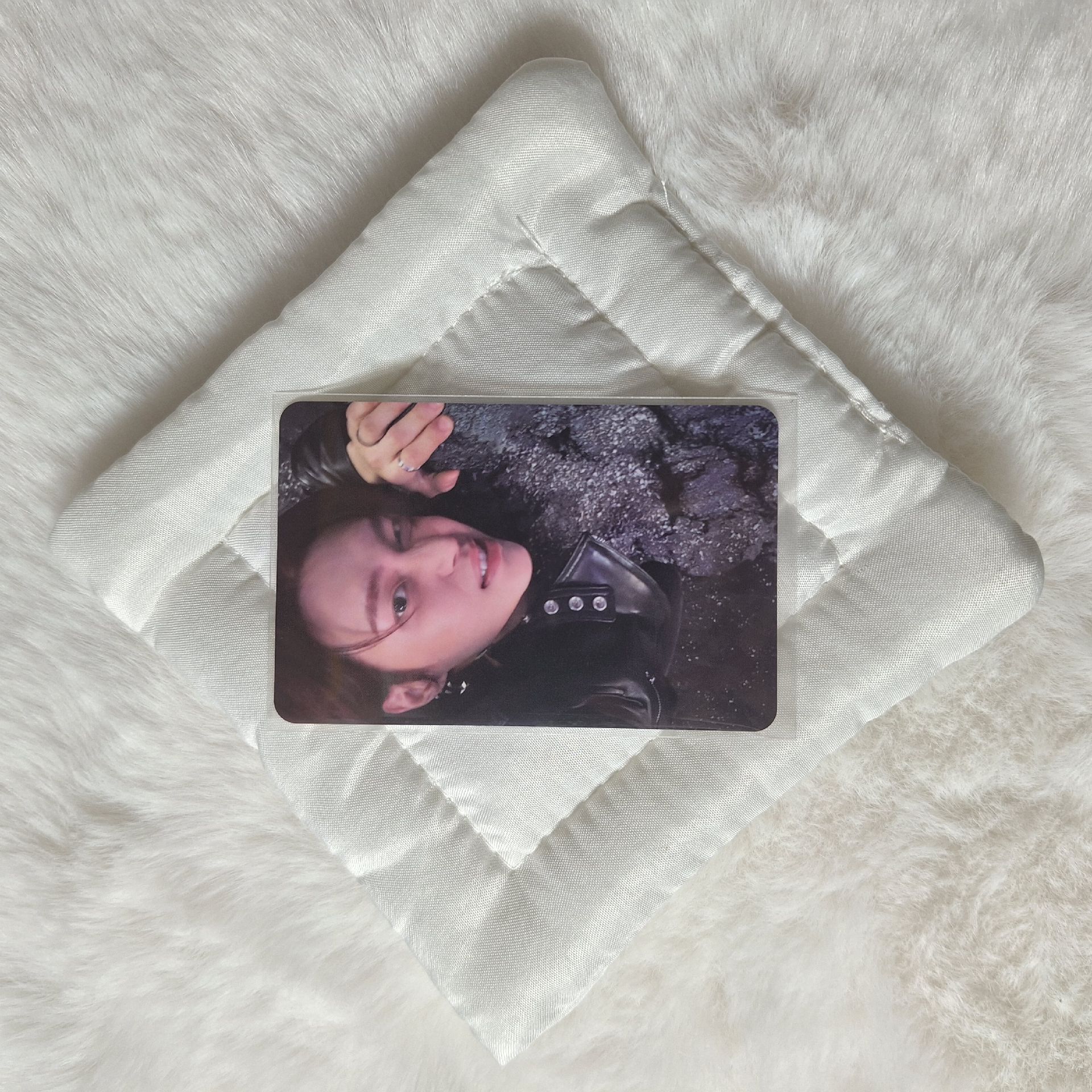 𝑹𝑰𝑰𝒁𝑬 小卡直出/綁物區