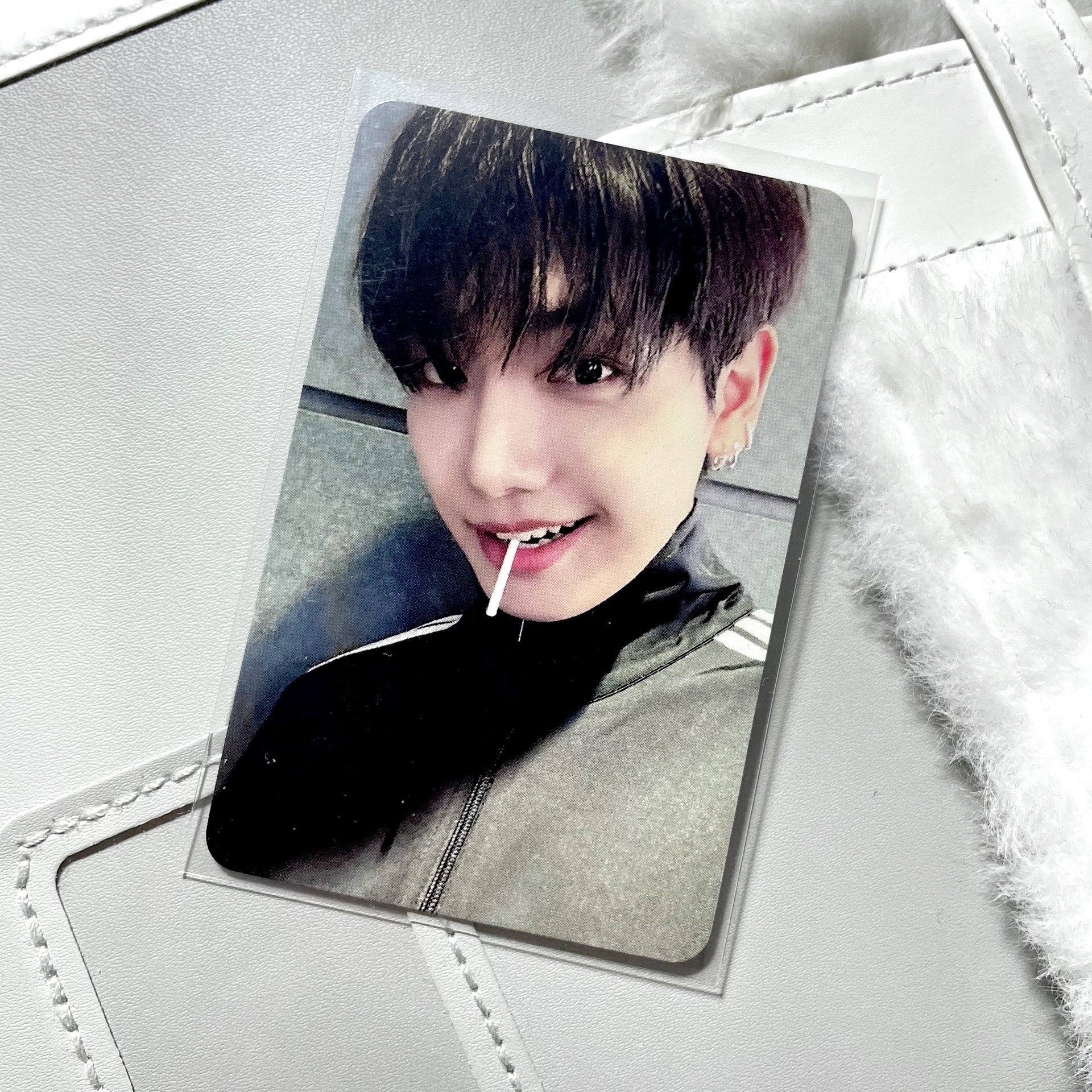 明宰鉉 no genre muvve2.0愛迪達