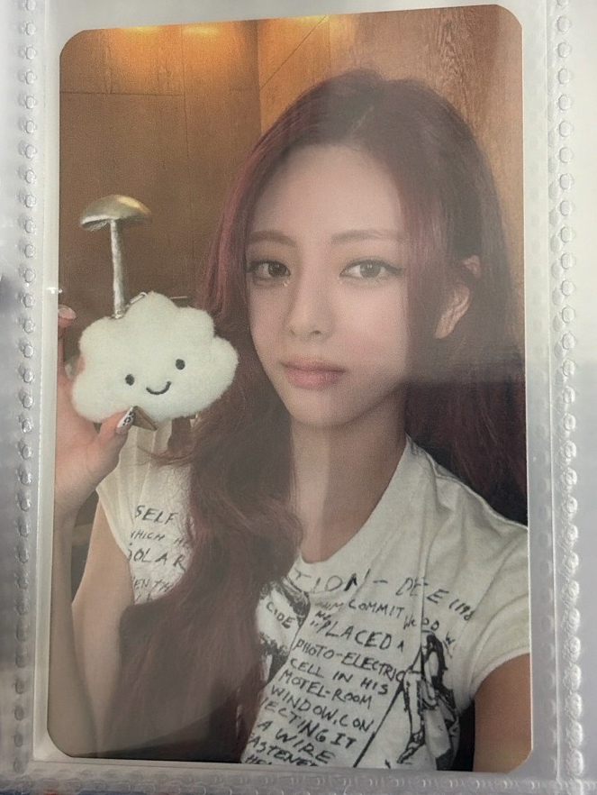 ITZY TNVS sw 預售 特典卡 