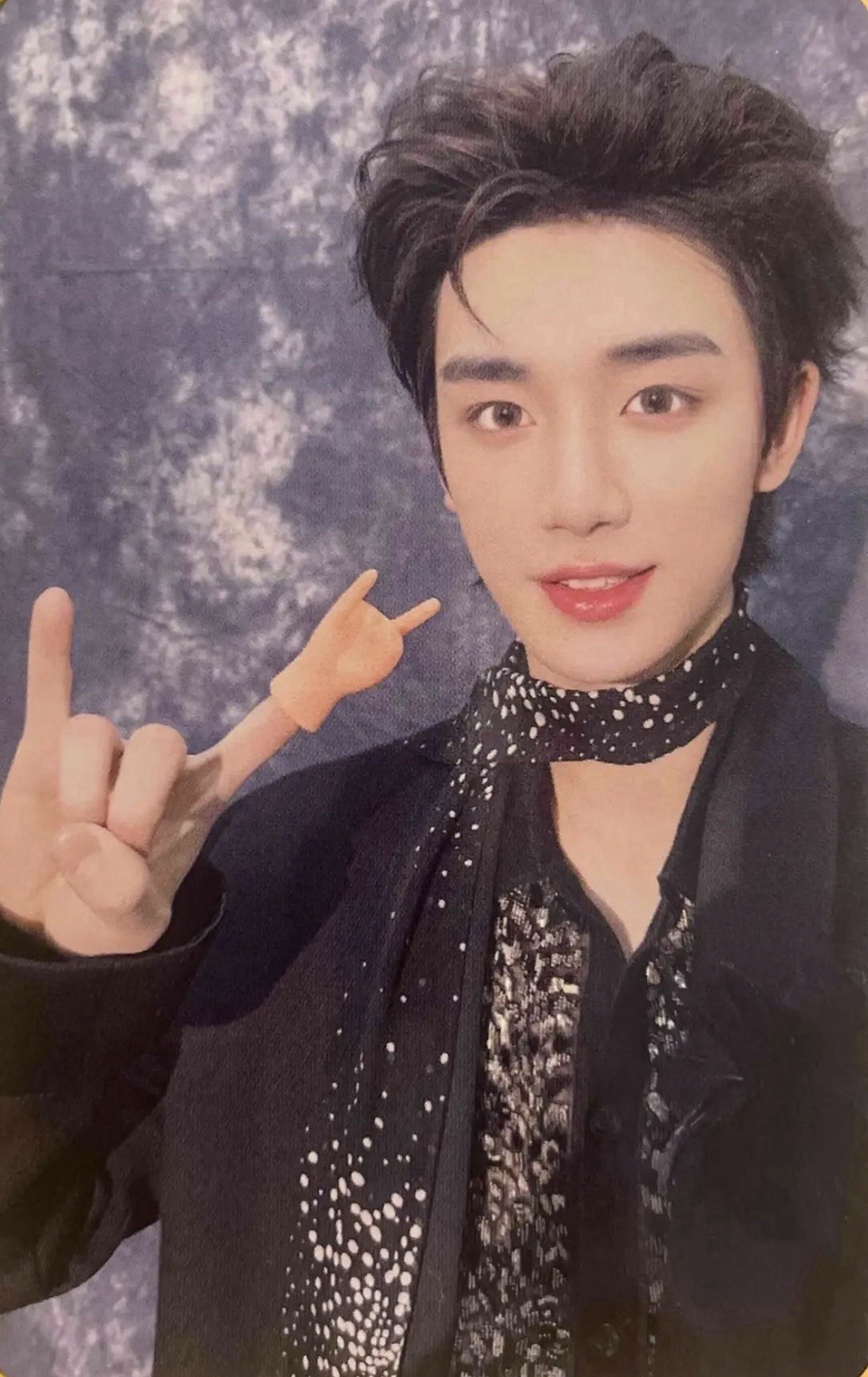 時代少年團 參重樓sr固卡