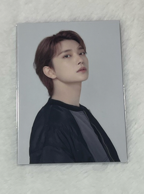 秀 FOLLOW日巡外套卡