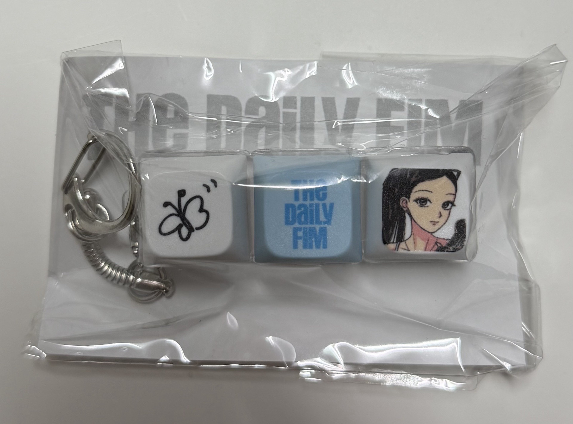 Lesserafim線下快閃店限定吊飾 各成員皆有 年曆周邊