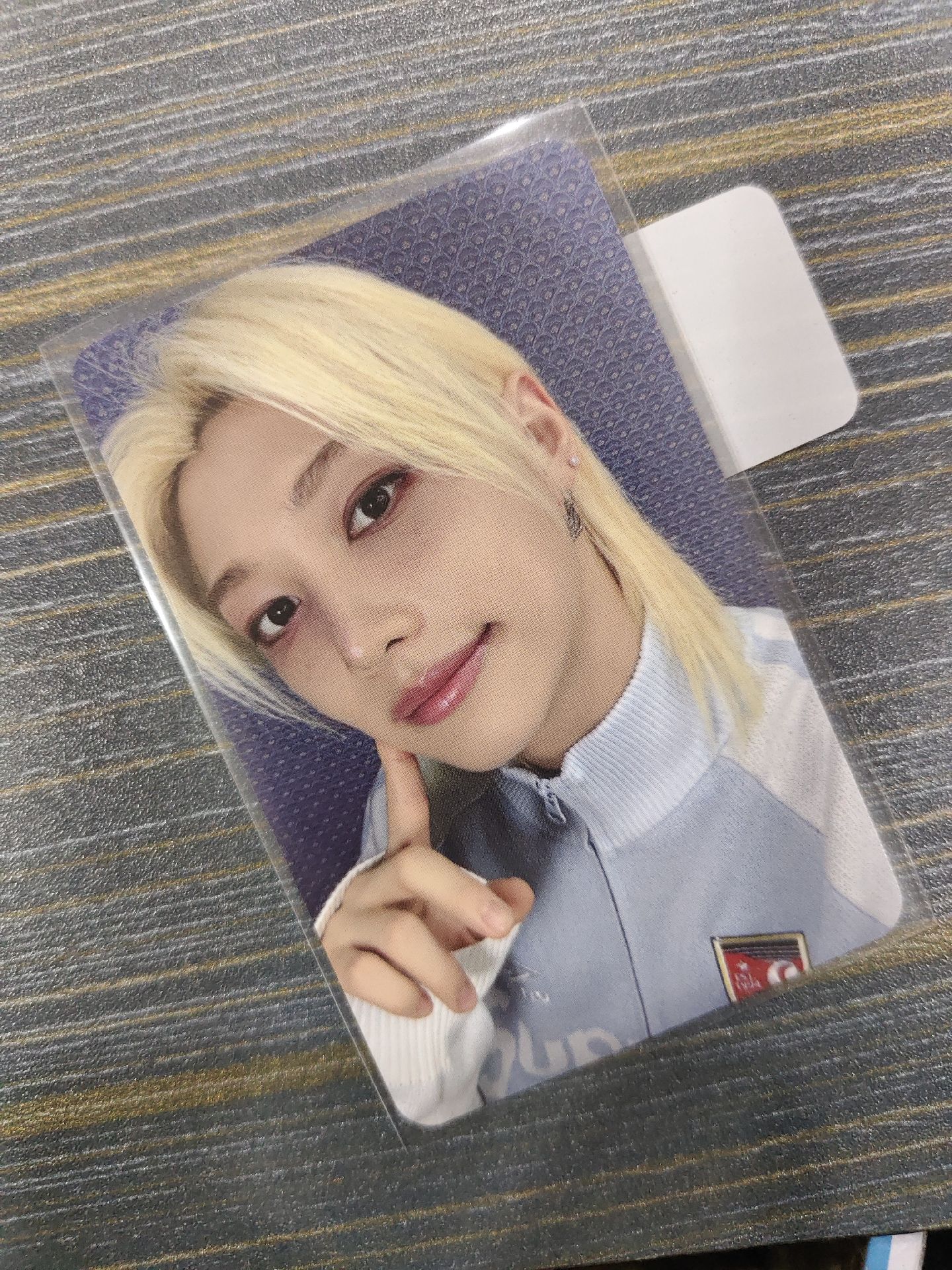 Do it電子專藍背菲