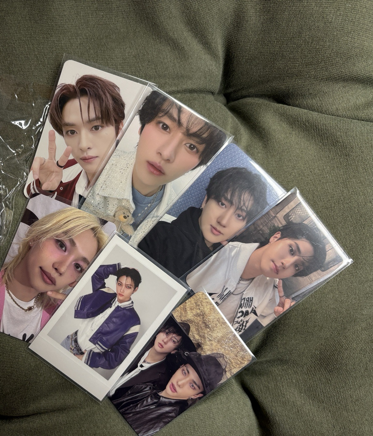 Stray kids小盤出 詳細品項看內文⬇️