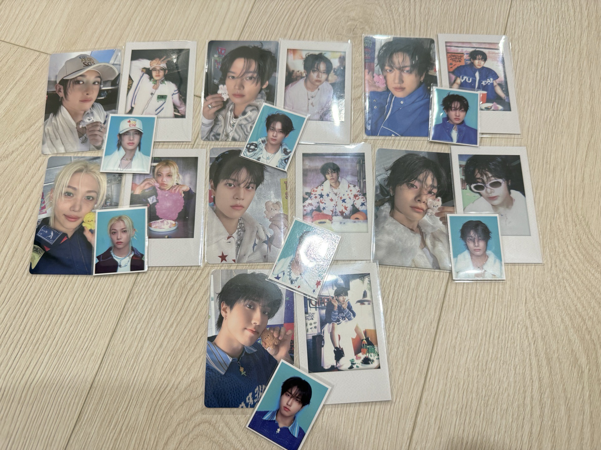 年曆固配小卡證件照