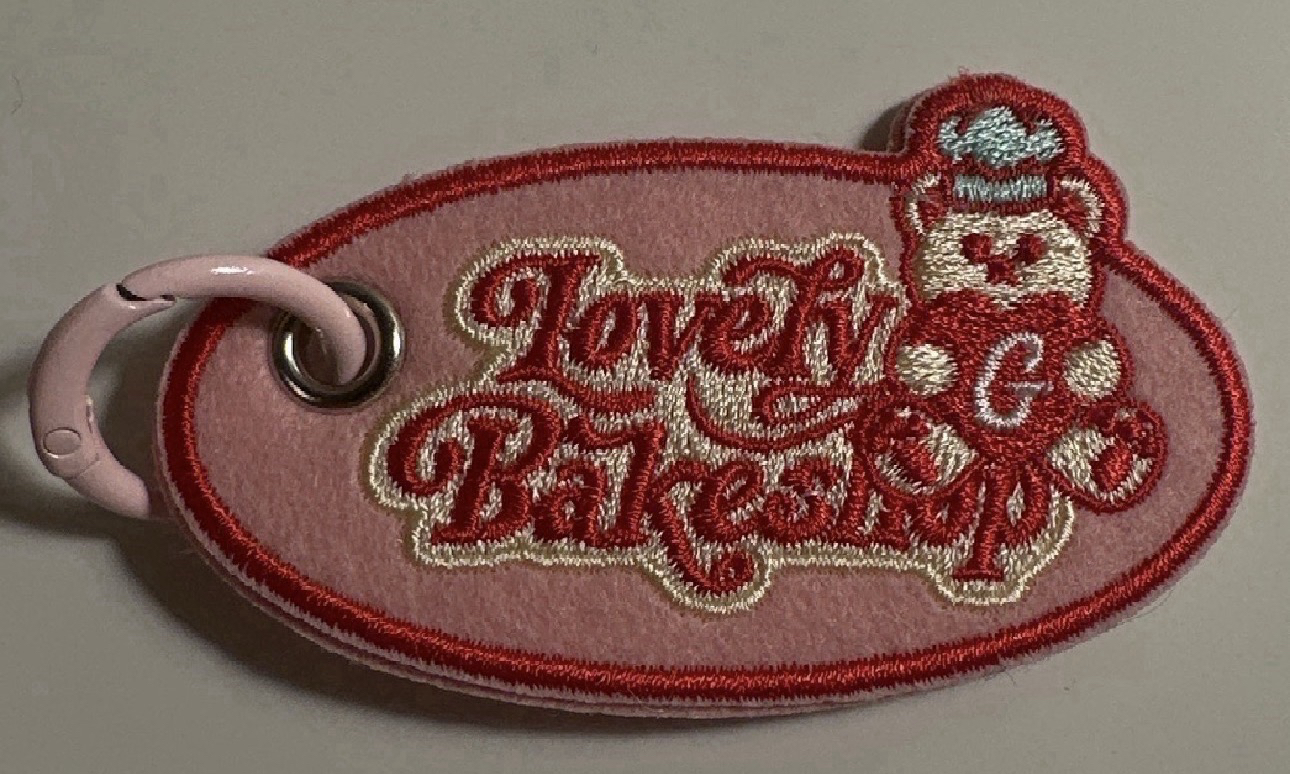 i-dle 娟 25年曆卡（含年曆刺繡吊牌）