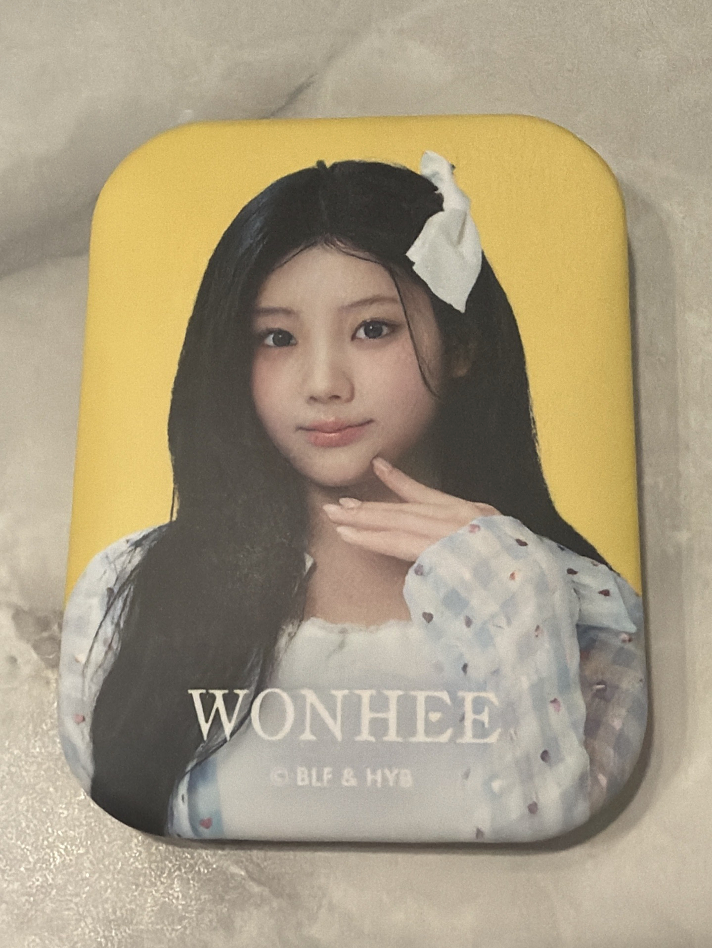 Illit 沅禧立牌+文件夾 一組一起賣 贈圖二