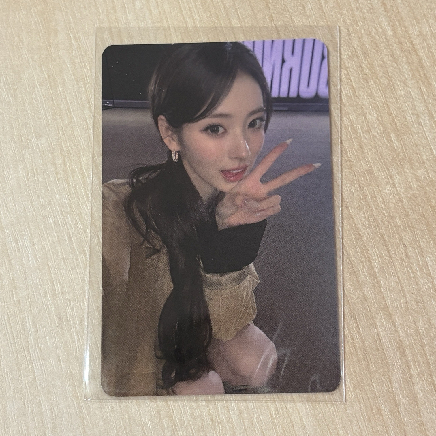 Meovv BURNING UP Anna 台北滿額卡 