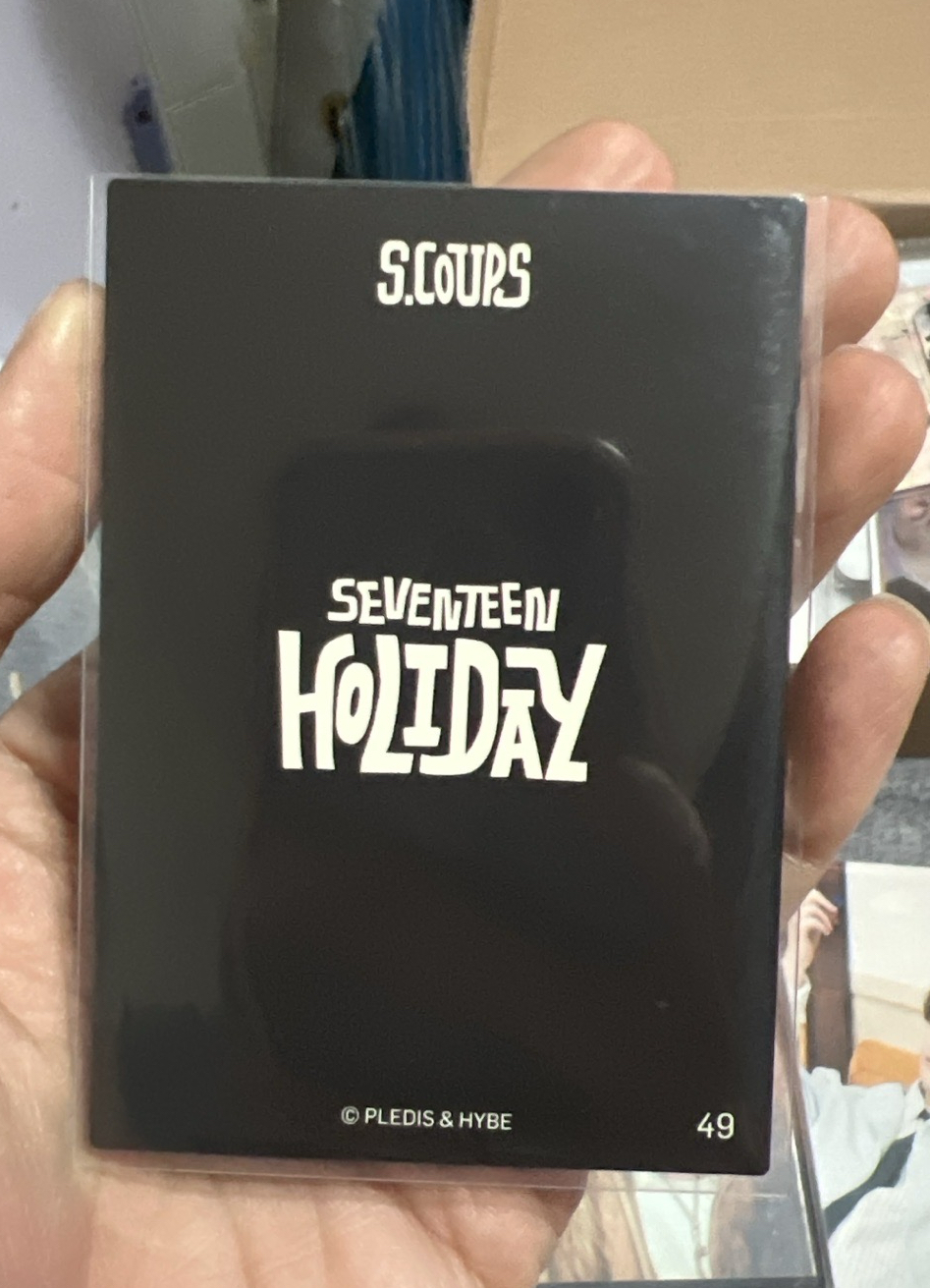 holiday 卡包卡 哲燦八