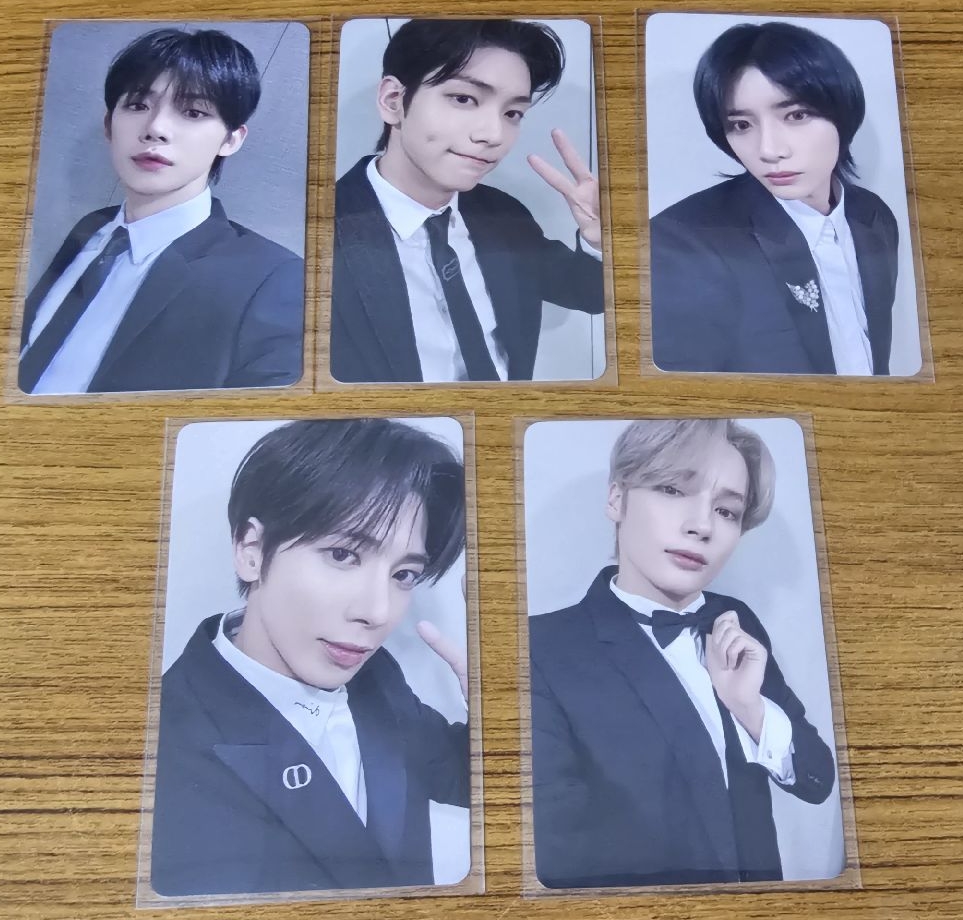 迷六環球幸運卡 西裝系列✨️