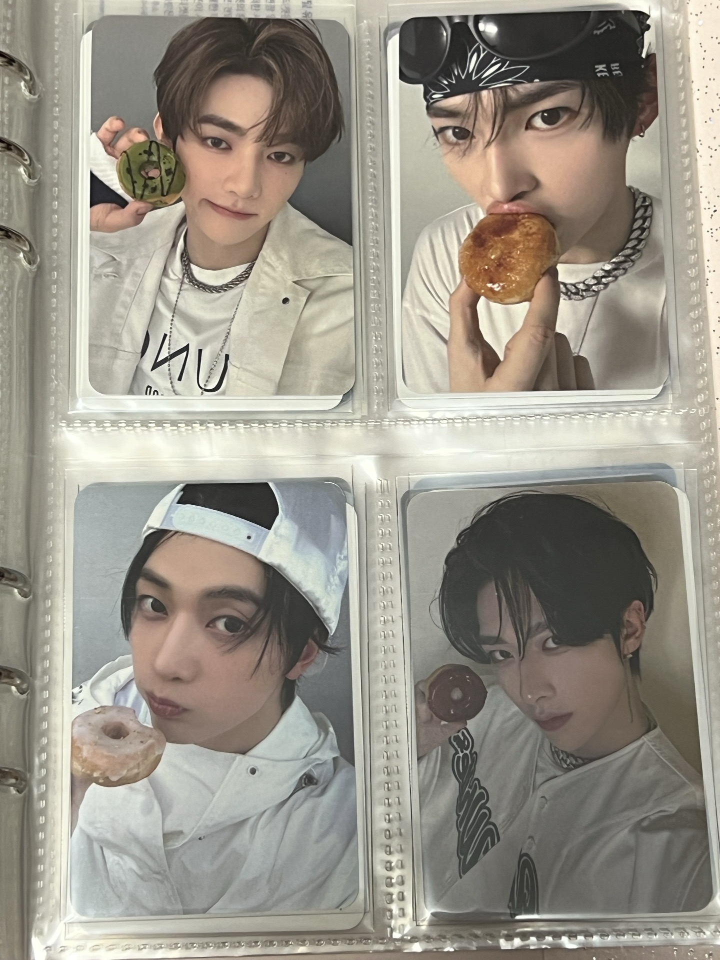 ZB1 who made this 回歸秀 預錄卡