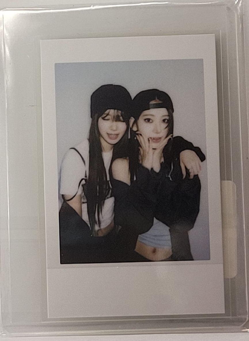 LE SSERAFIM SPAGHETTI 隨機卡包拍立得卡 雙人卡