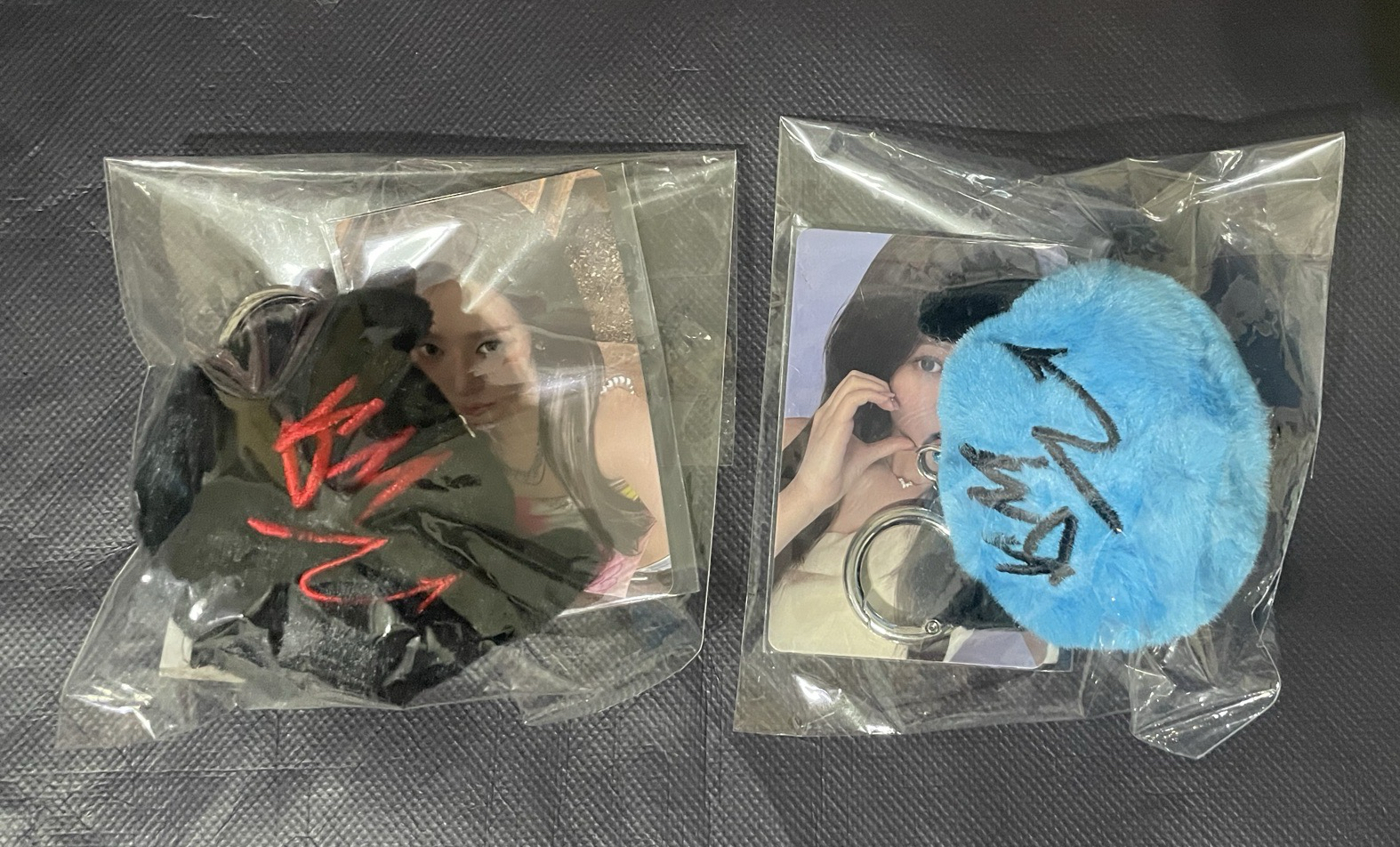 周邊 毛絨球吊飾 藍➕黑球 RORA 茶