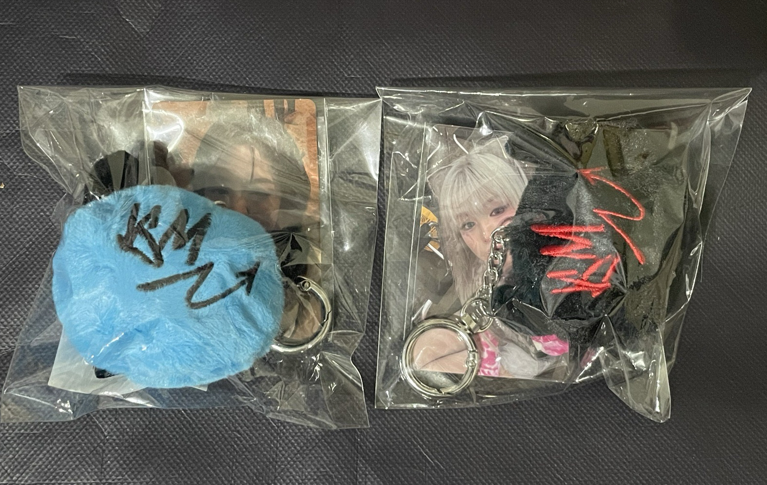 周邊 毛絨吊飾球 藍➕黑球 賢 AHYEON 