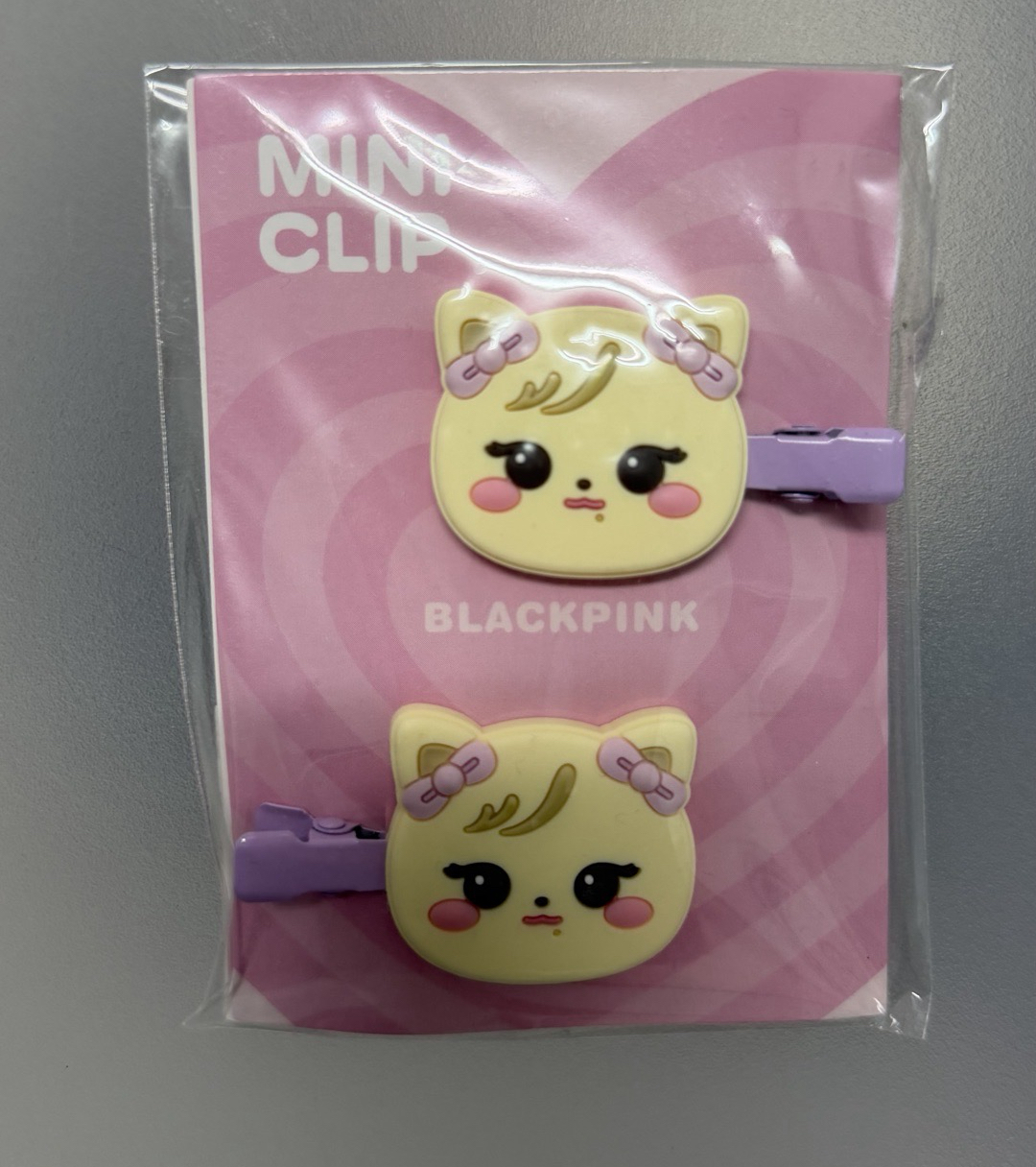 Rosé 髮夾（全新未拆）