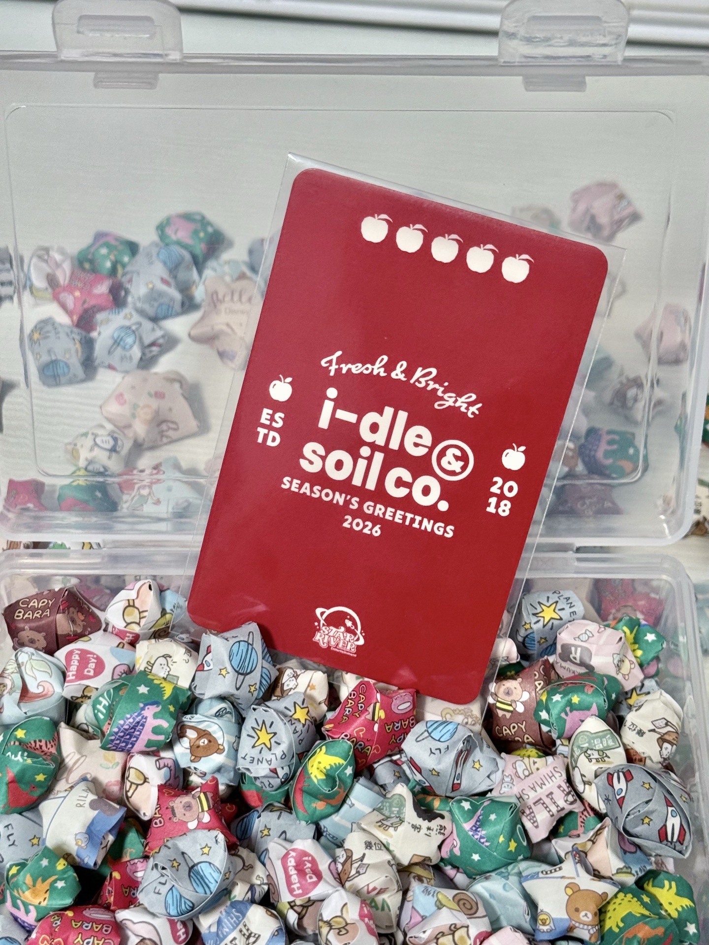 idle 年曆sr特典卡 驚訝比五妮