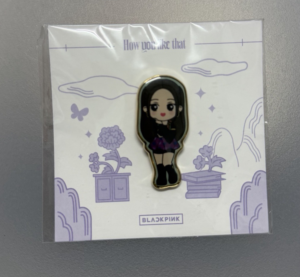 Jisoo  Hylt造型別針