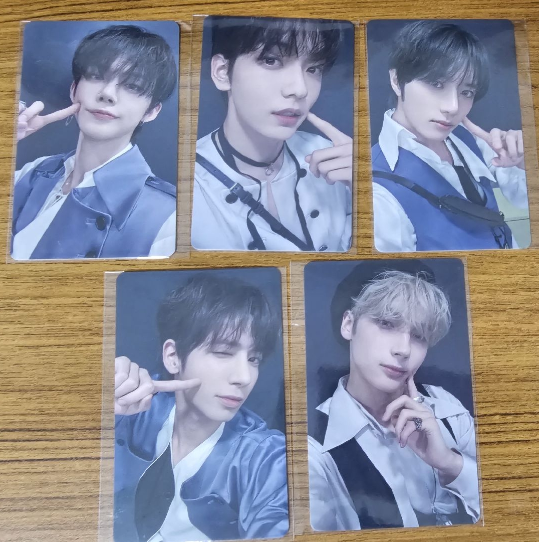 迷六日專幸運卡  戳臉頰系列✨️