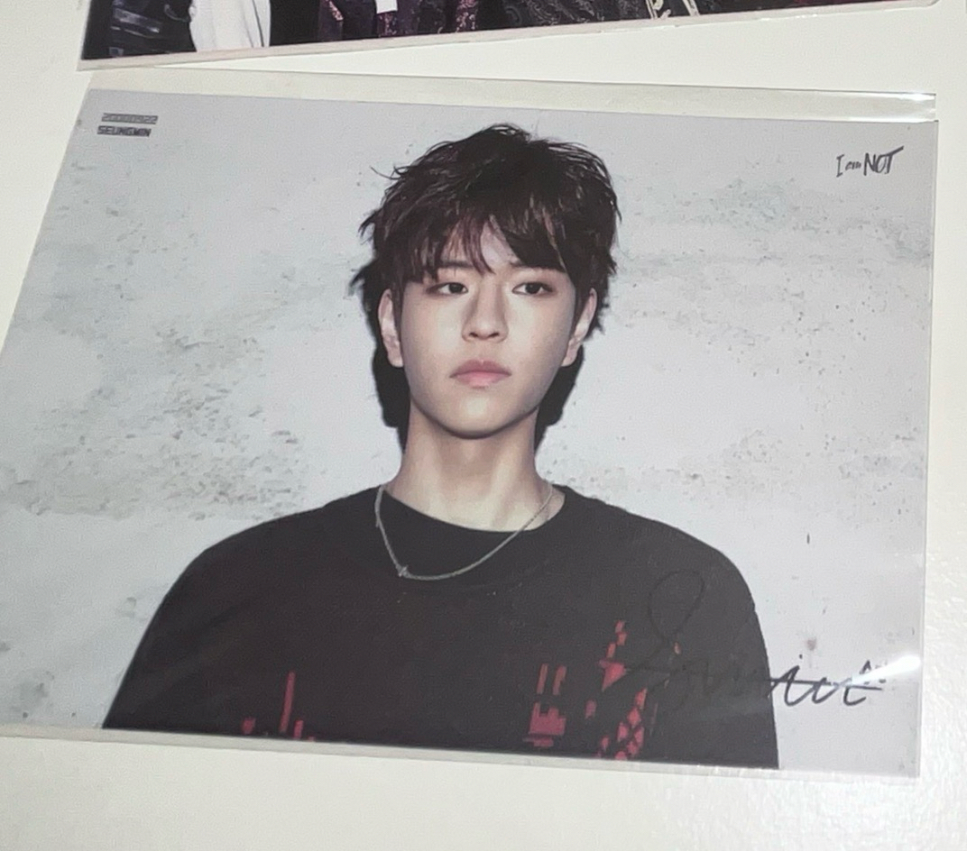 I am NOT 明信片 玟