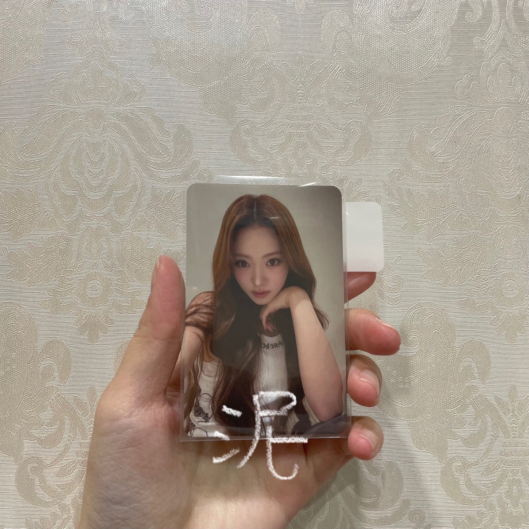 Anna幸運卡（背後有廠損）