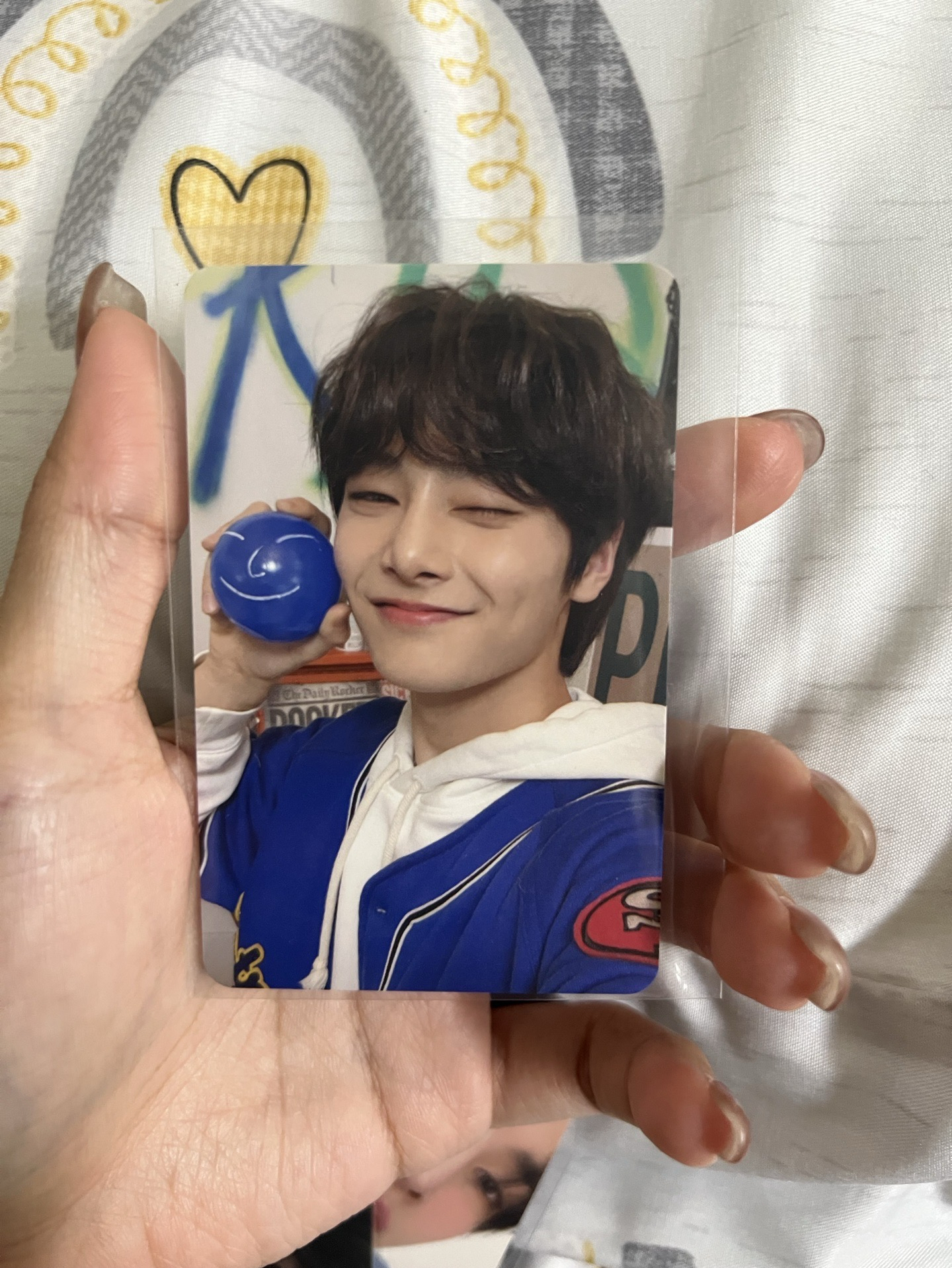 是小時候的忙內(;´༎ຶД༎ຶ`)