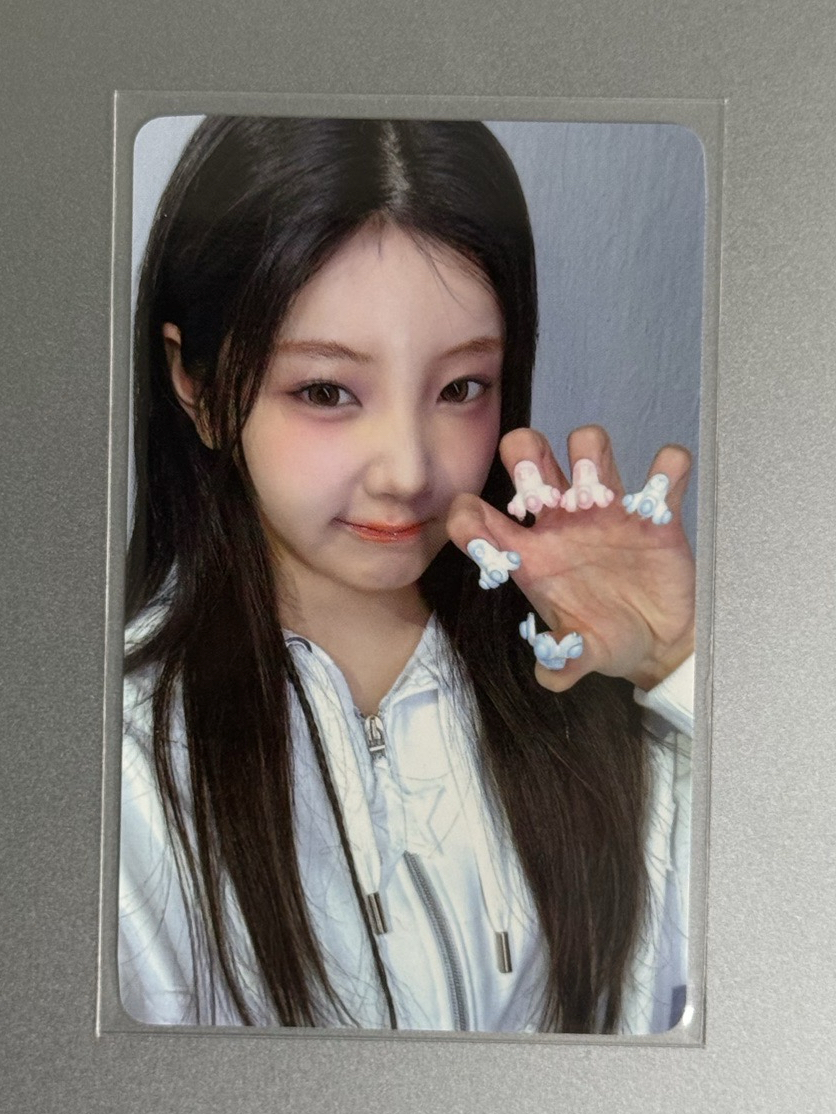 bomb STUDIO CHOOM GLLIT ver. - WONHEE