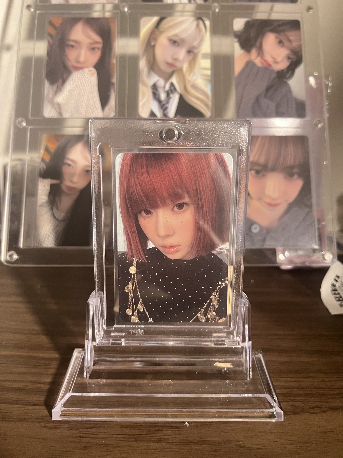 whiplash BN冬 抽象卡背