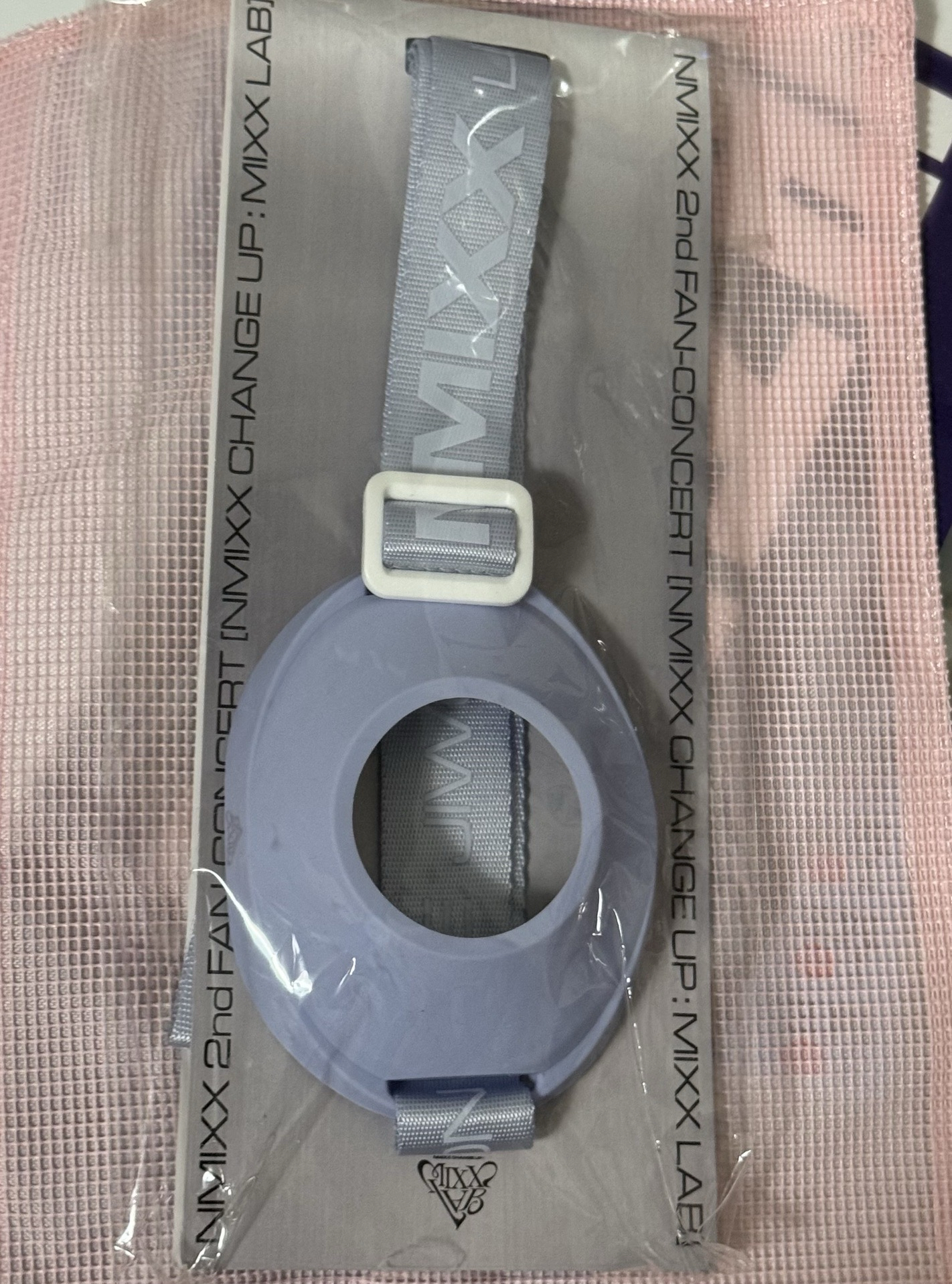 MIXX LAB 應援手燈 Nmixx LAB 日本專場限量手燈背掛