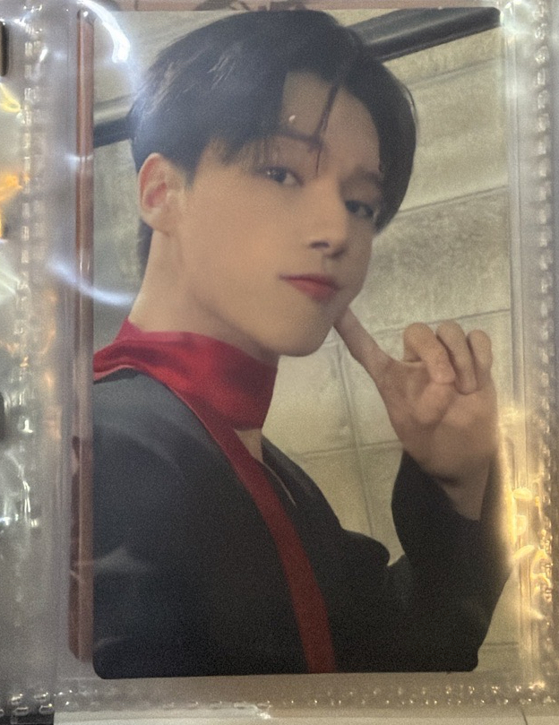 Not Okay 專輯卡 Flash Price