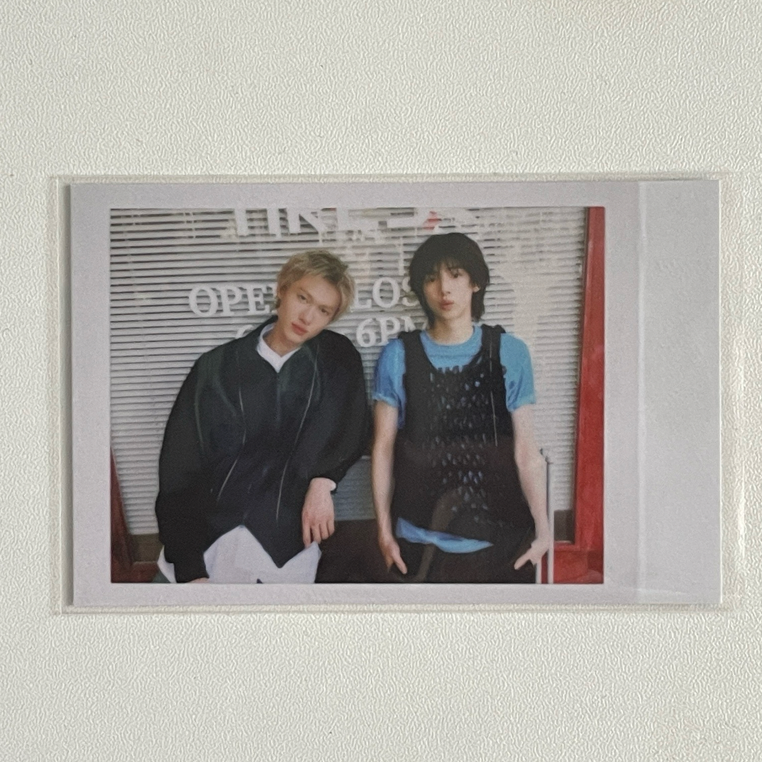 Cortis年曆 金主訓馬丁拍立得