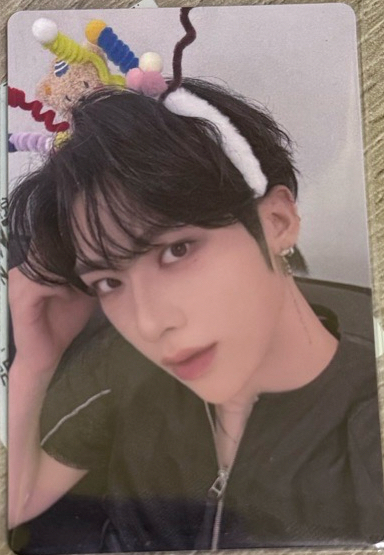 二巡日場滿額卡 終於戴上頭飾的鋭