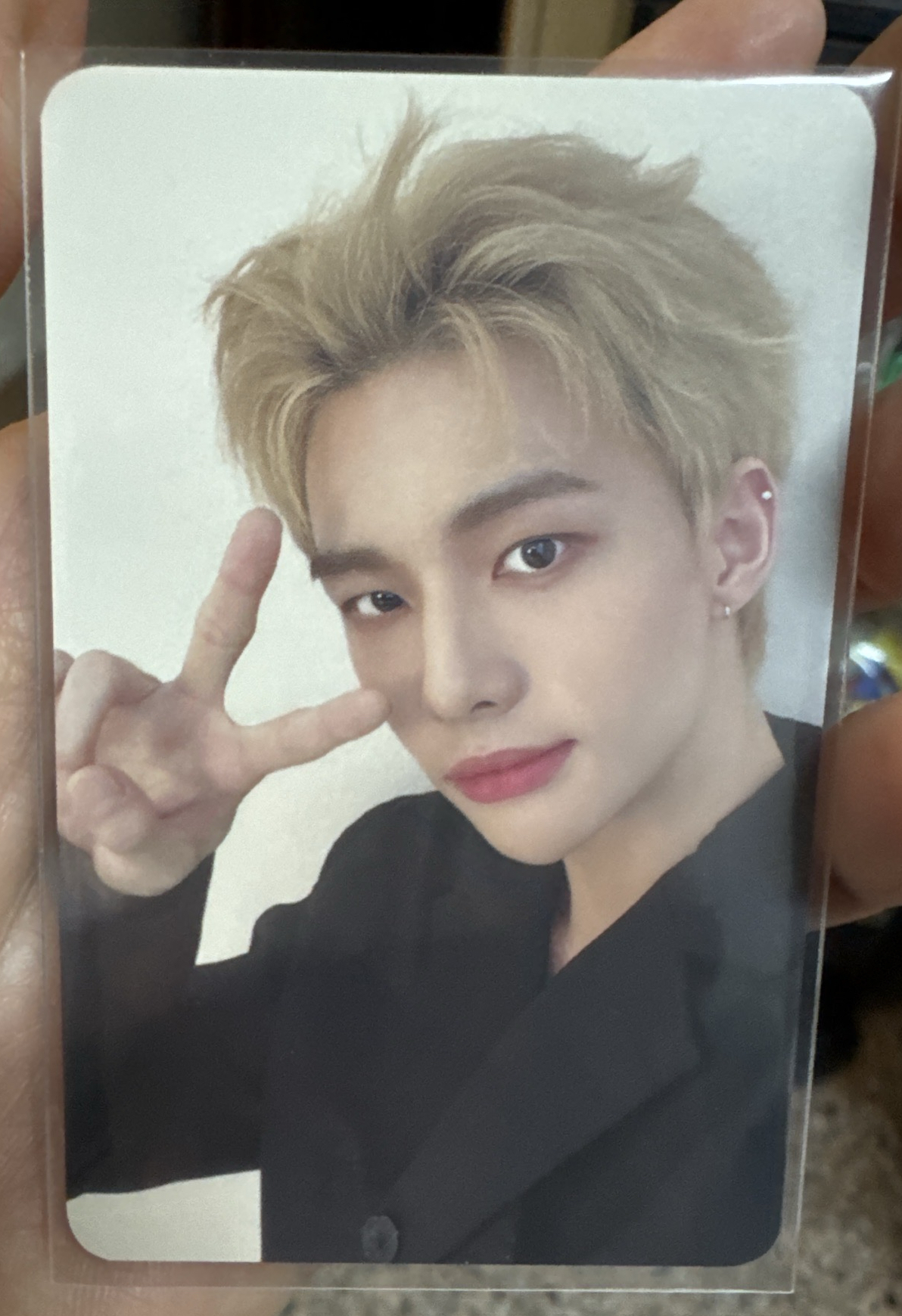 長得很像飯卡的官卡ㅋㅋ